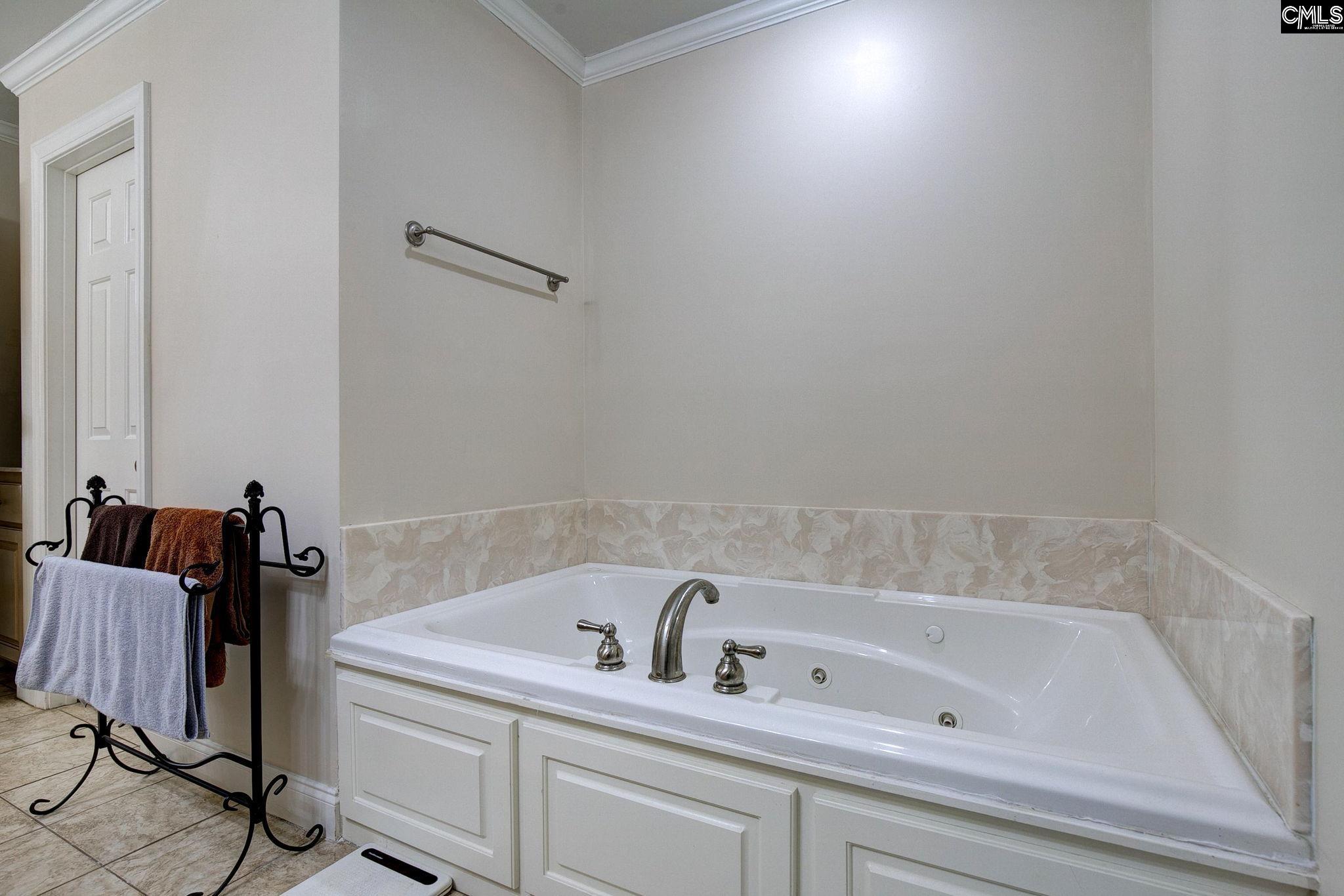 502 Eagle Pointe Drive Columbia, SC 29229