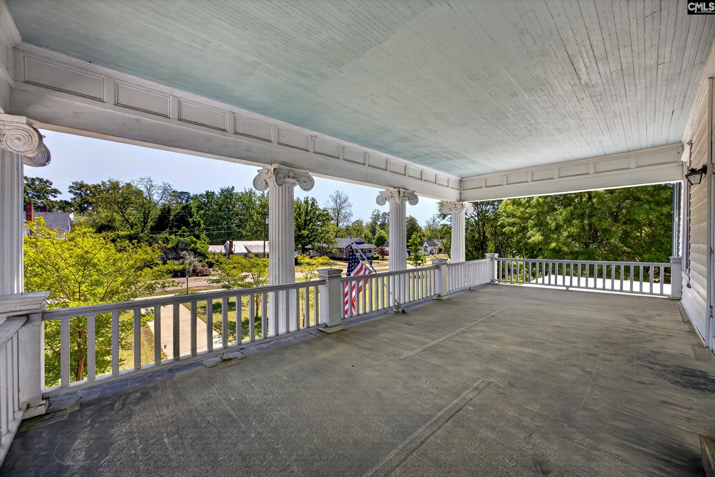 121 N Dew Street Latta, SC 29565