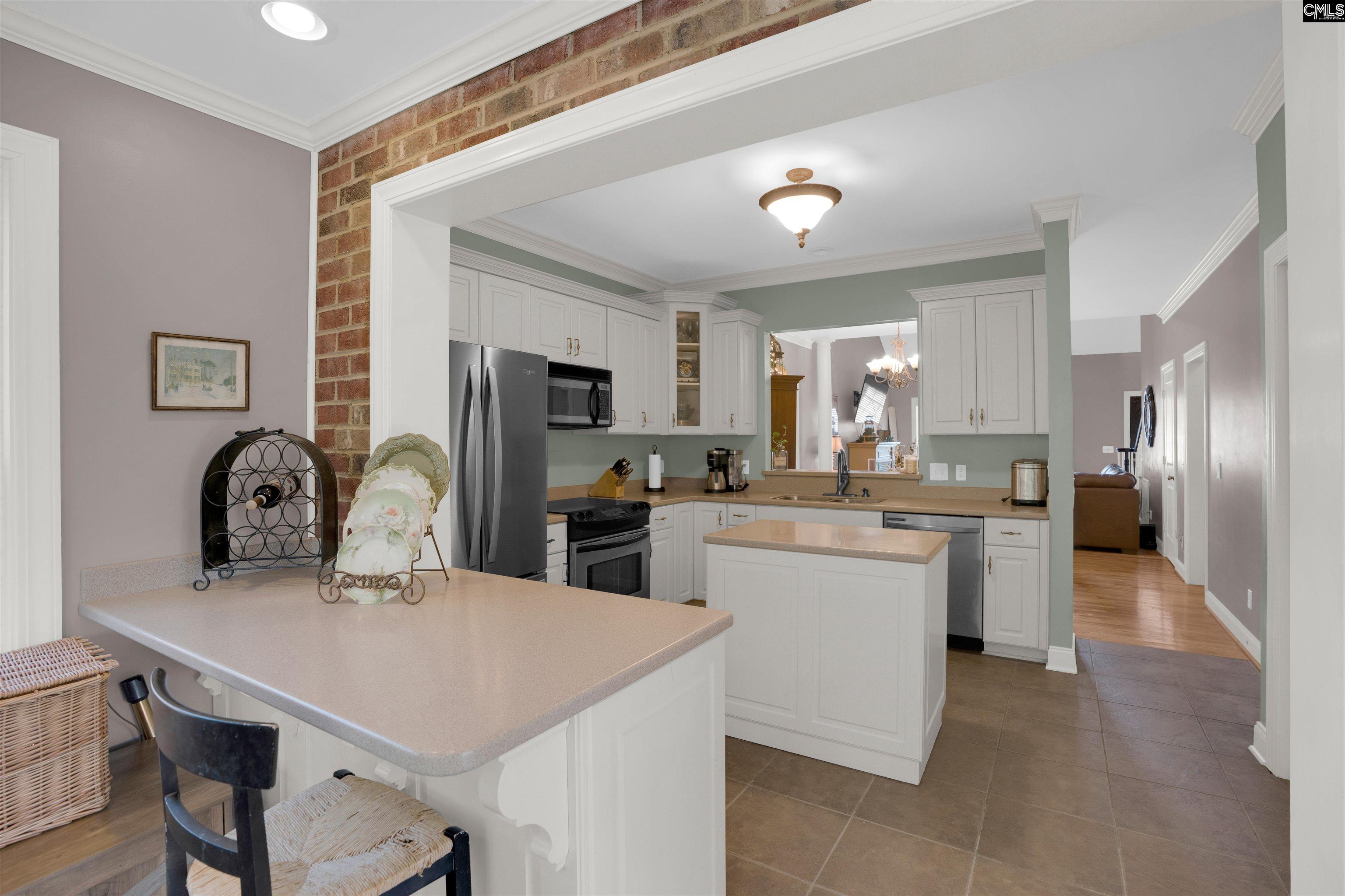 202 Lake Hilton Drive Chapin, SC 29036