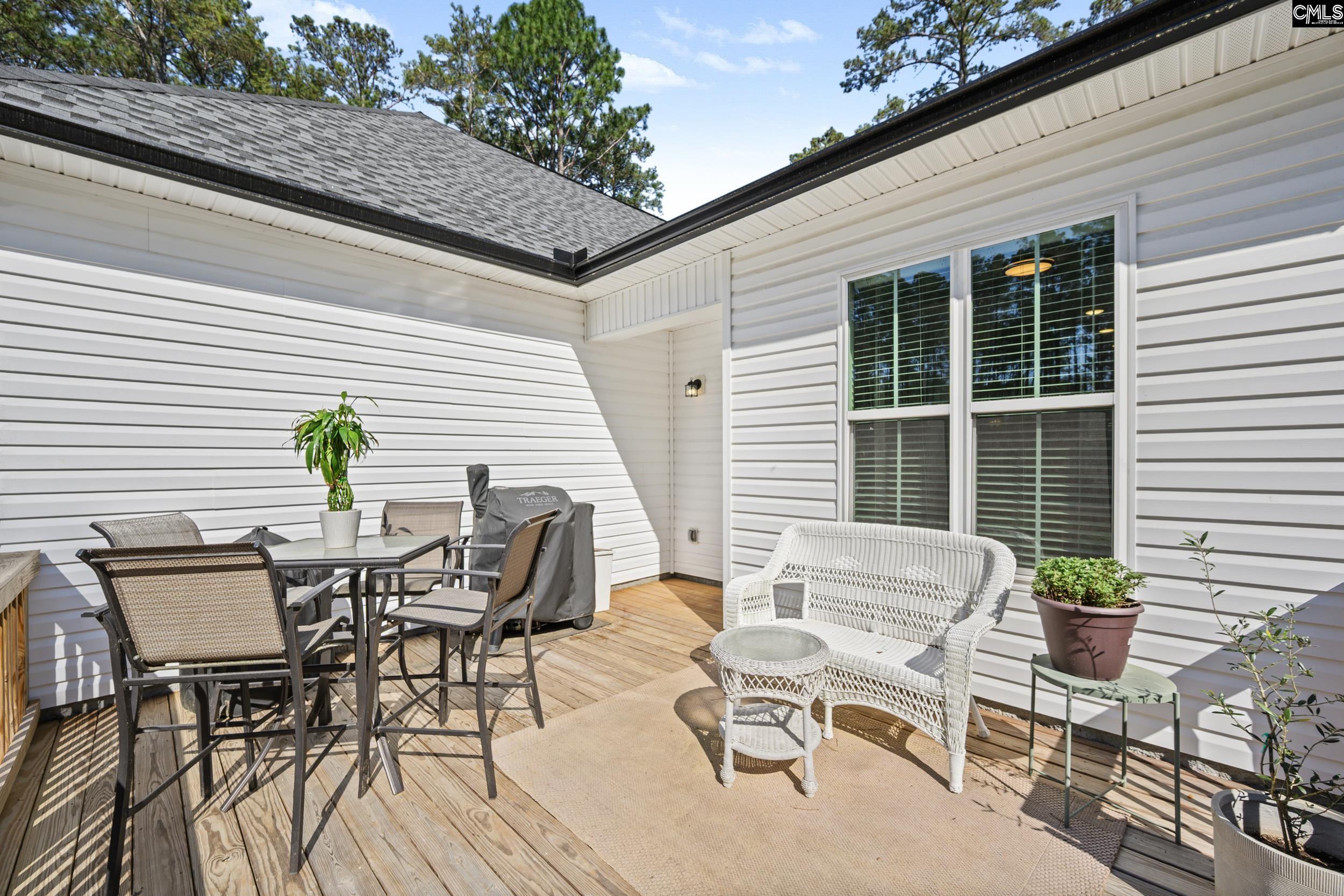 1305 Ridgeway Road Lugoff, SC 29078