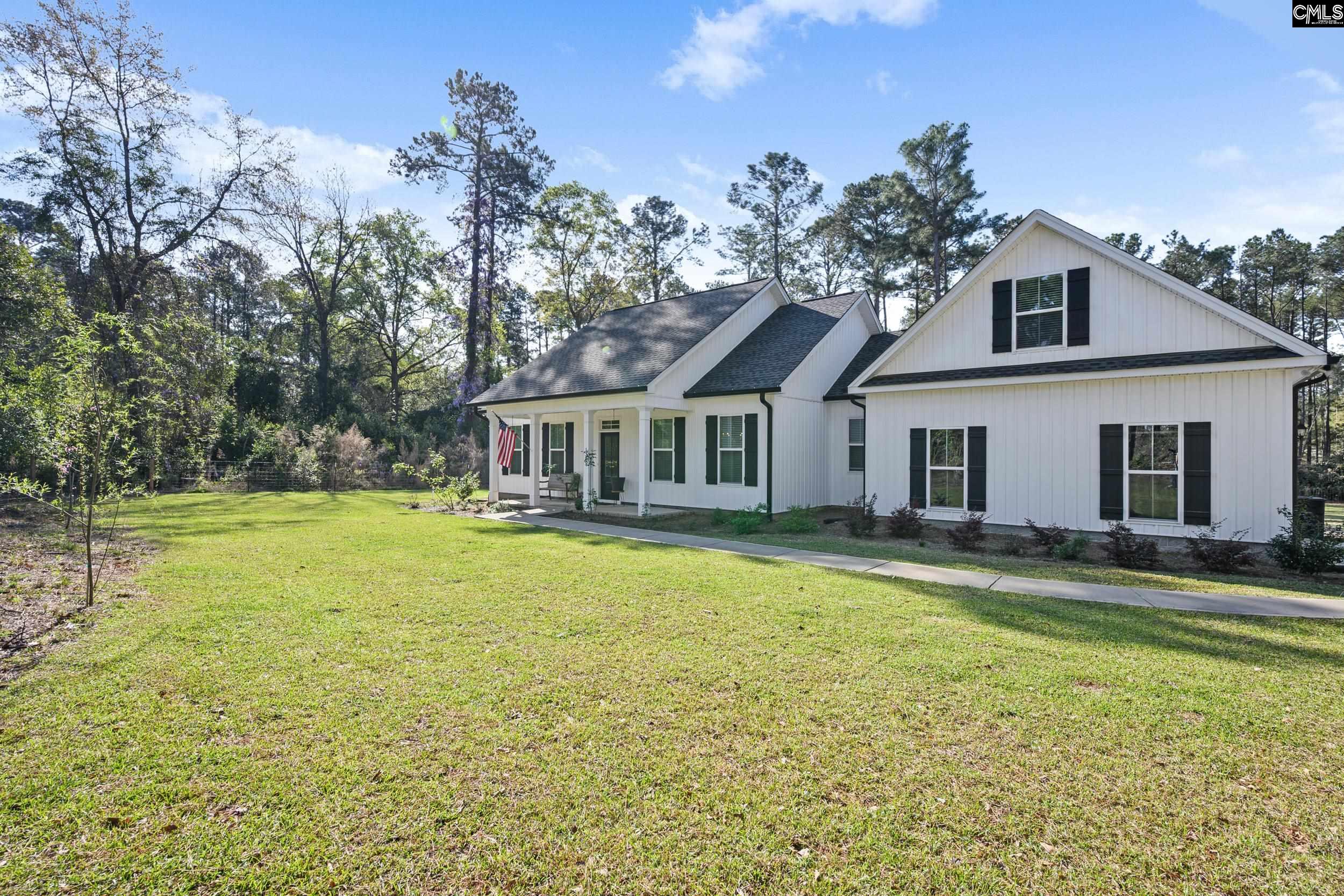 1305 Ridgeway Road Lugoff, SC 29078