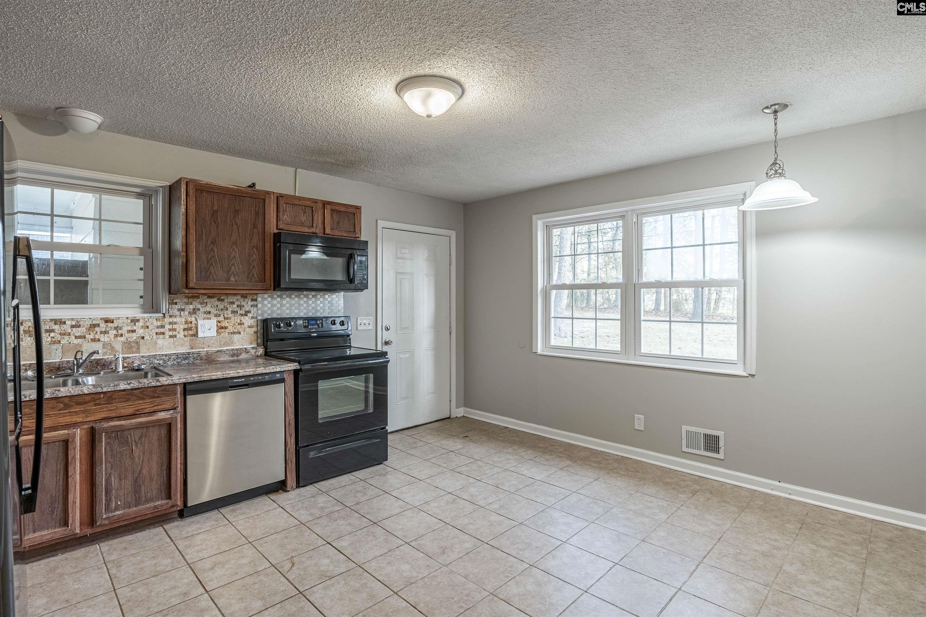 6006 McMillan Circle Columbia, SC 29212