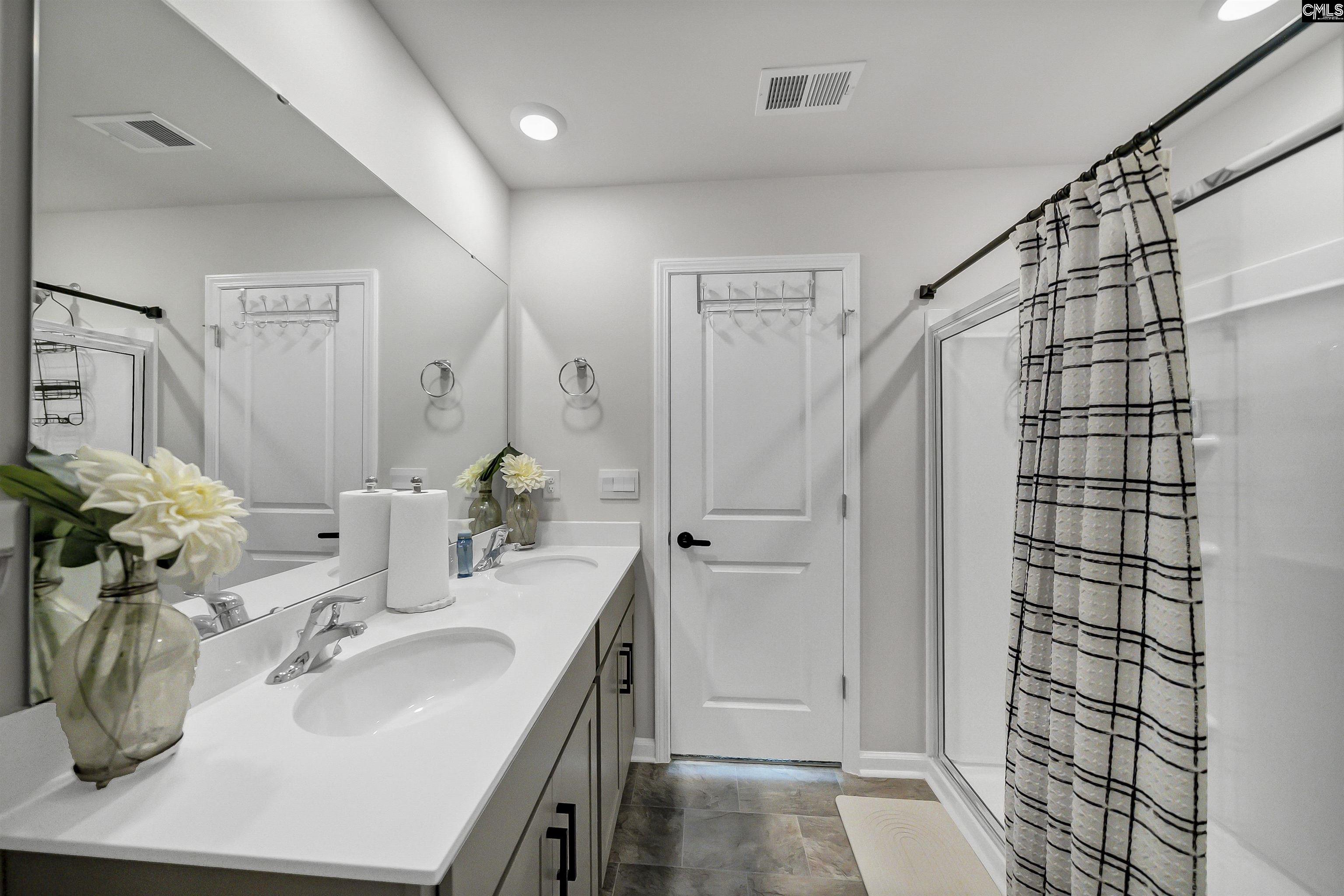 281 Carrington Drive Lugoff, SC 29078