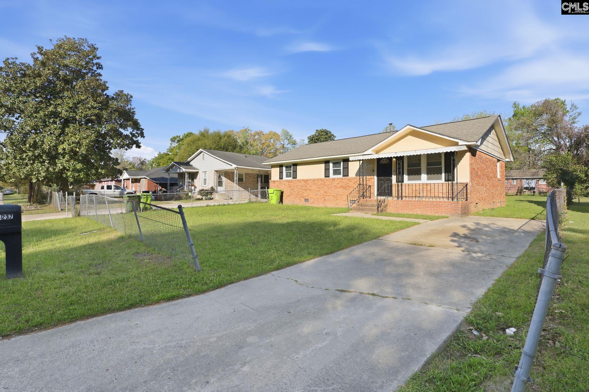 4237 Shorecrest Drive Columbia, SC 29209