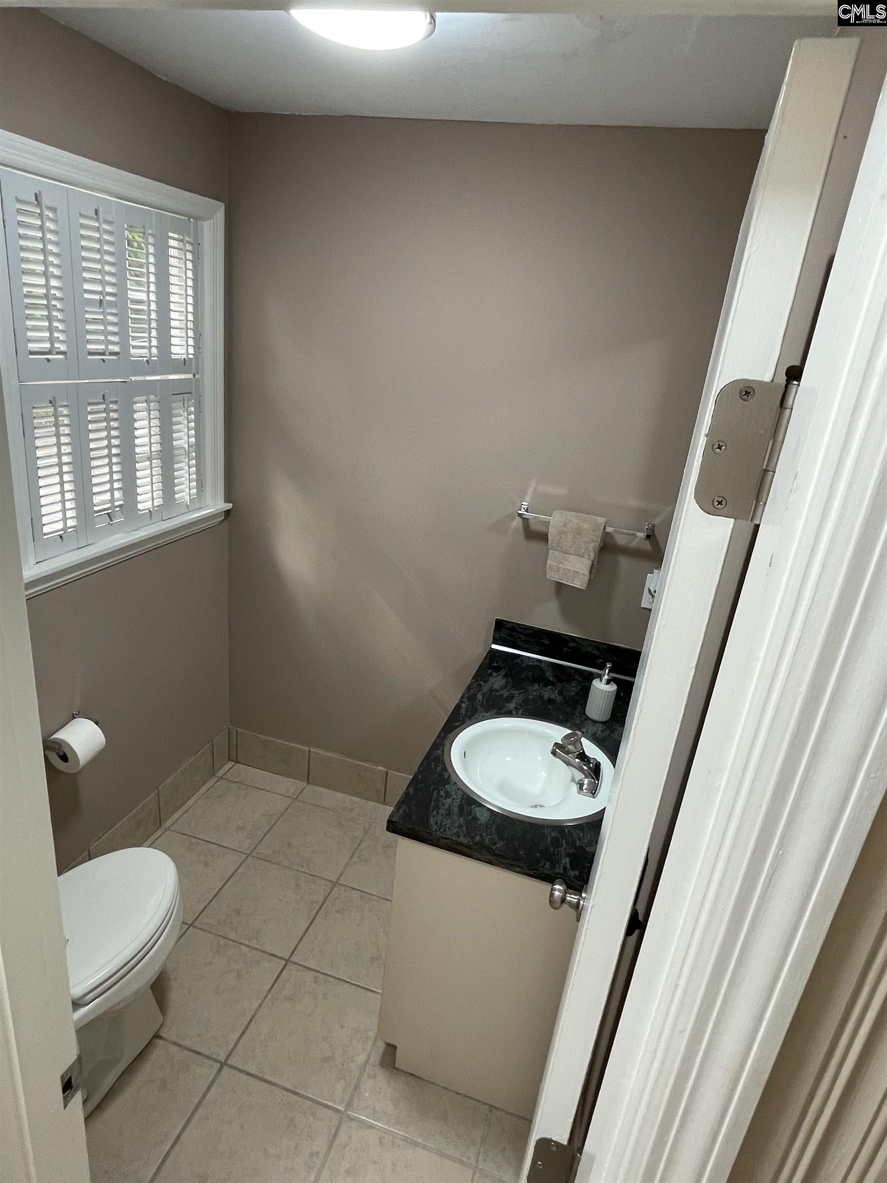 2204 Bee Ridge Road Columbia, SC 29223-6803