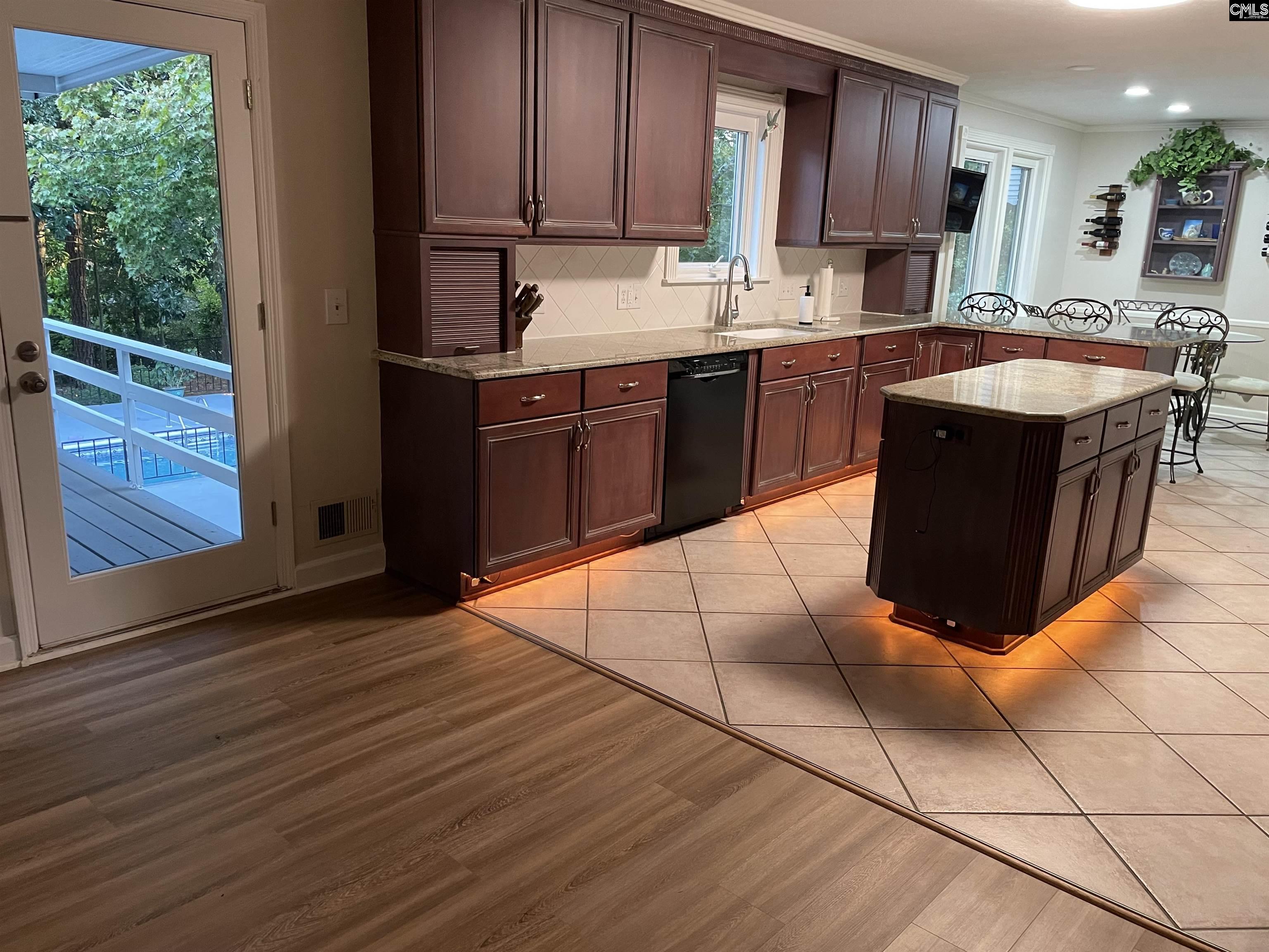 2204 Bee Ridge Road Columbia, SC 29223-6803