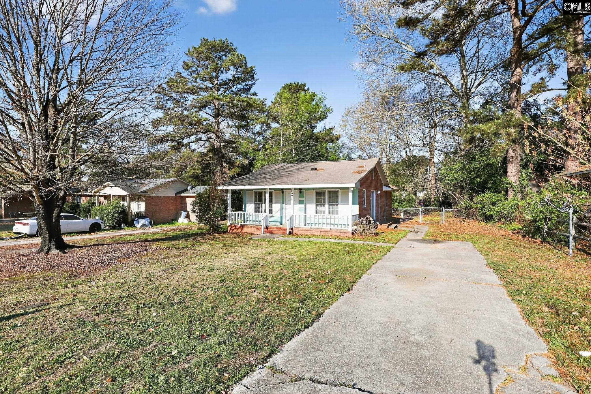 121 Gatlin Drive Hopkins, SC 29061