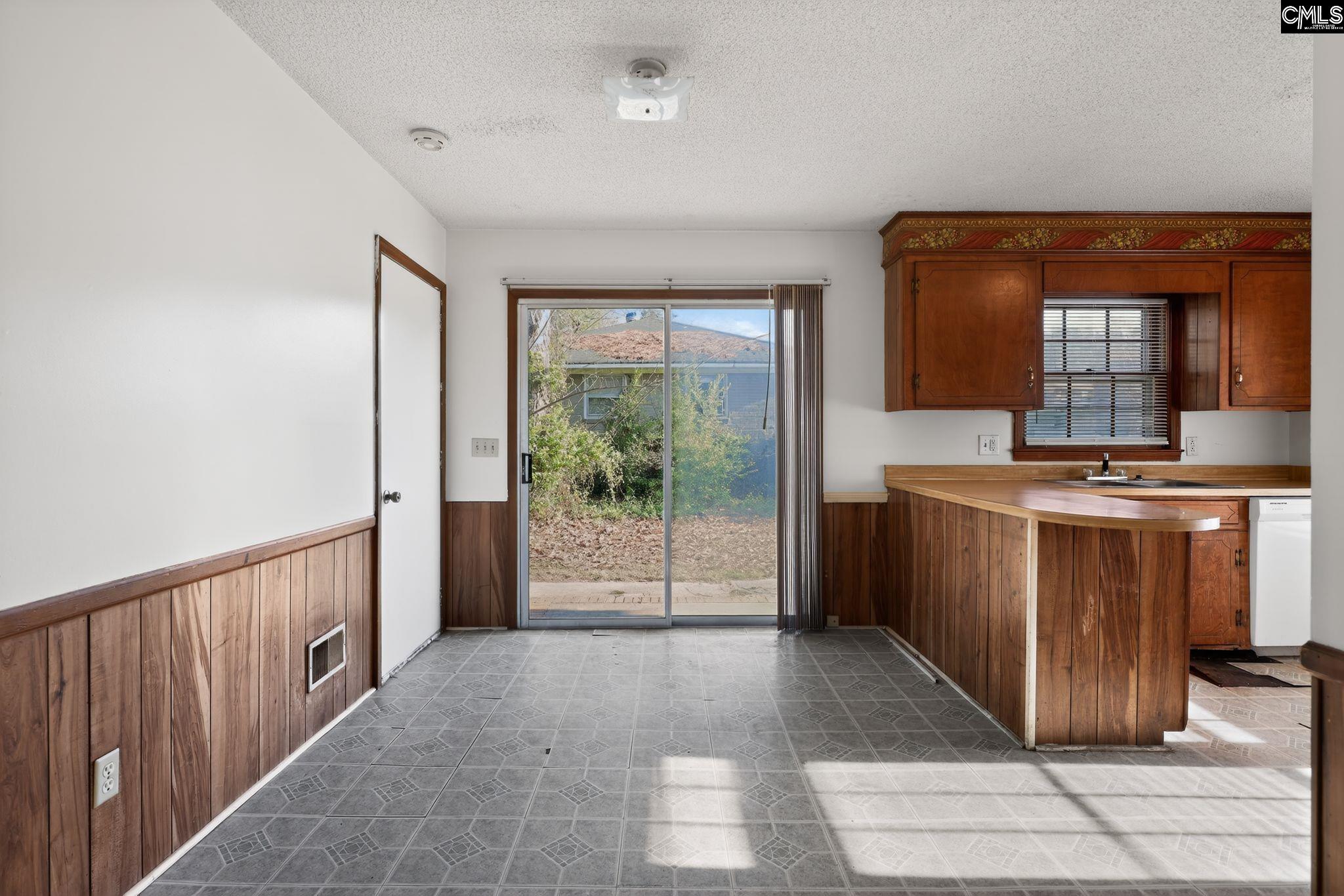 121 Gatlin Drive Hopkins, SC 29061