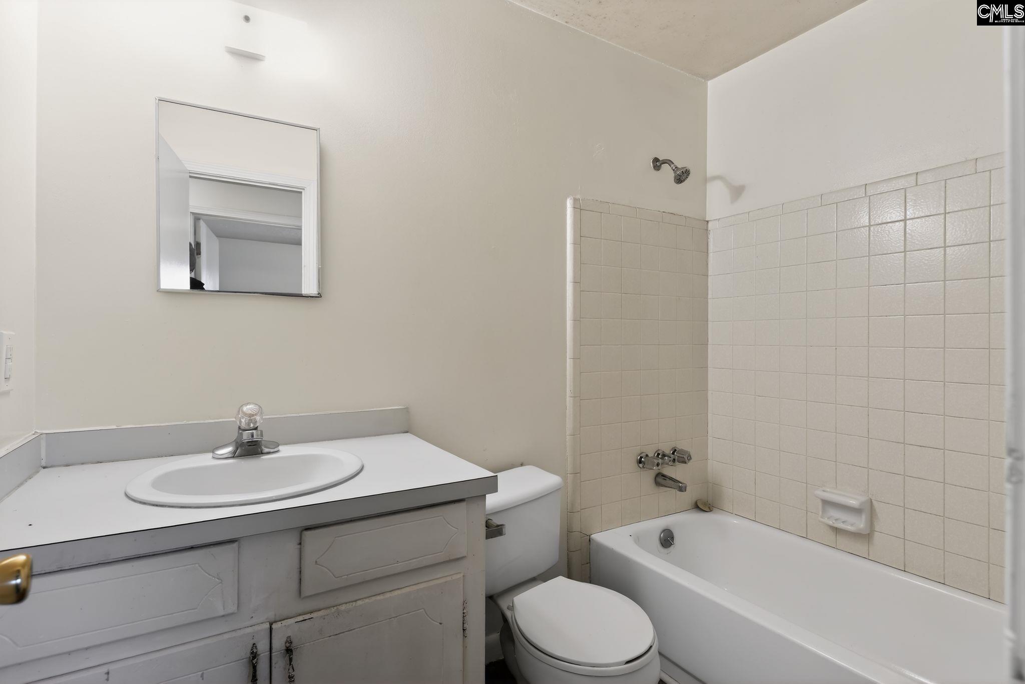 121 Gatlin Drive Hopkins, SC 29061
