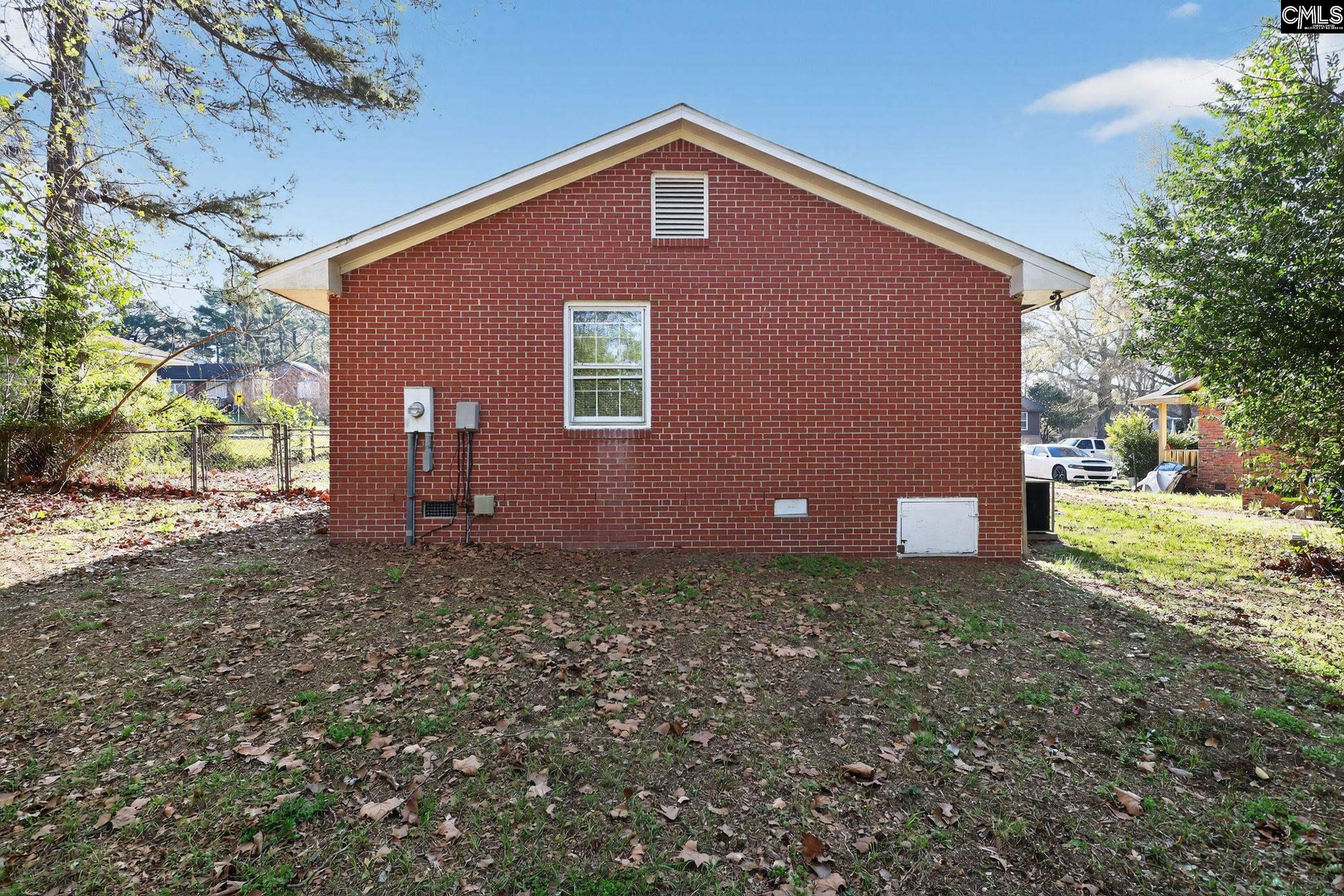 121 Gatlin Drive Hopkins, SC 29061