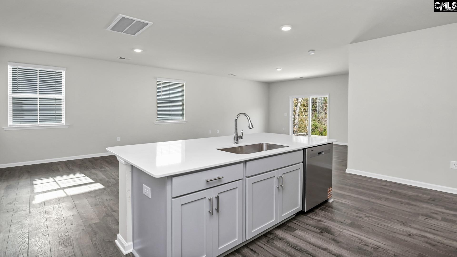 646 Glacier Road Lexington, SC 29072