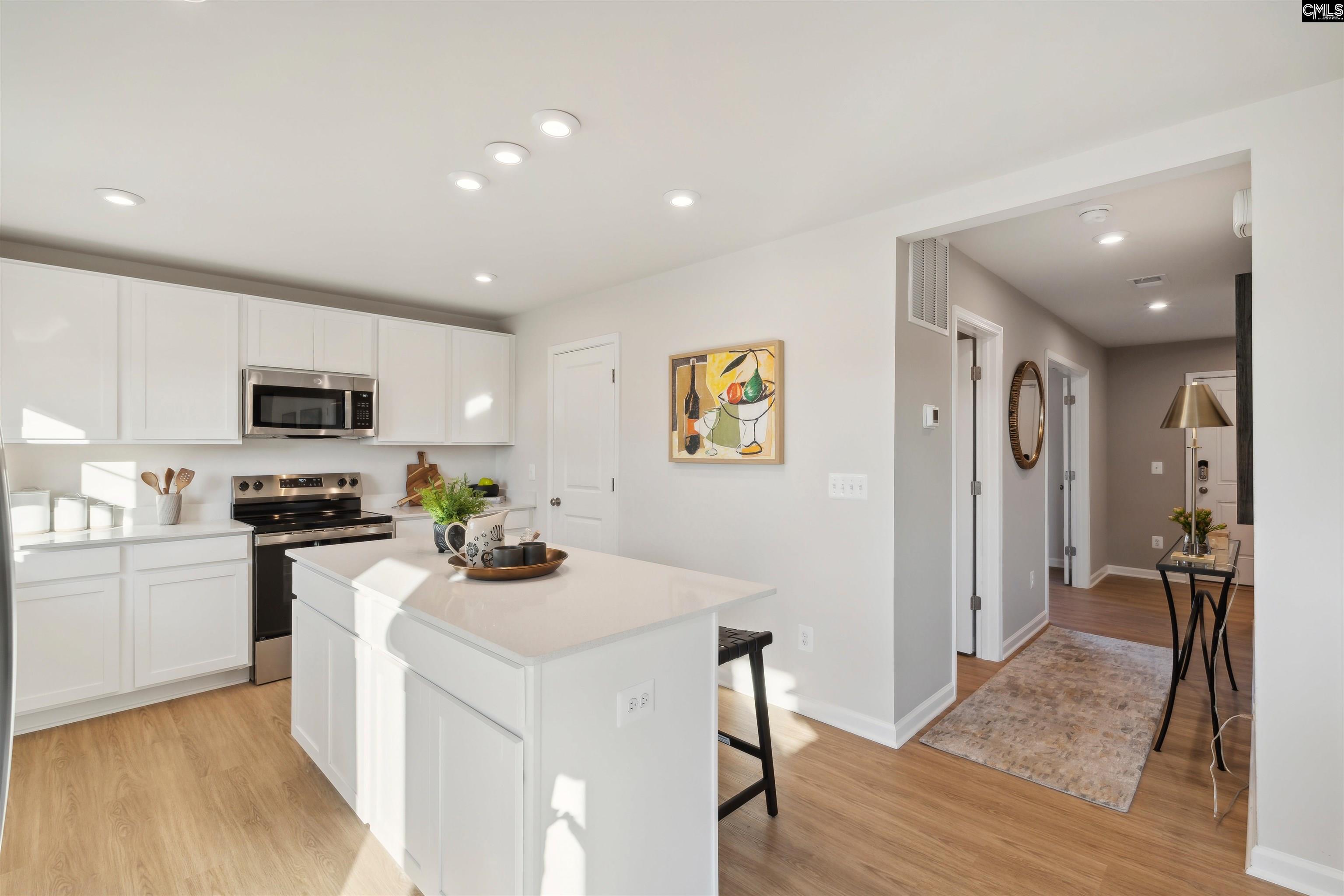 194 Kingfield Drive Hopkins, SC 29061