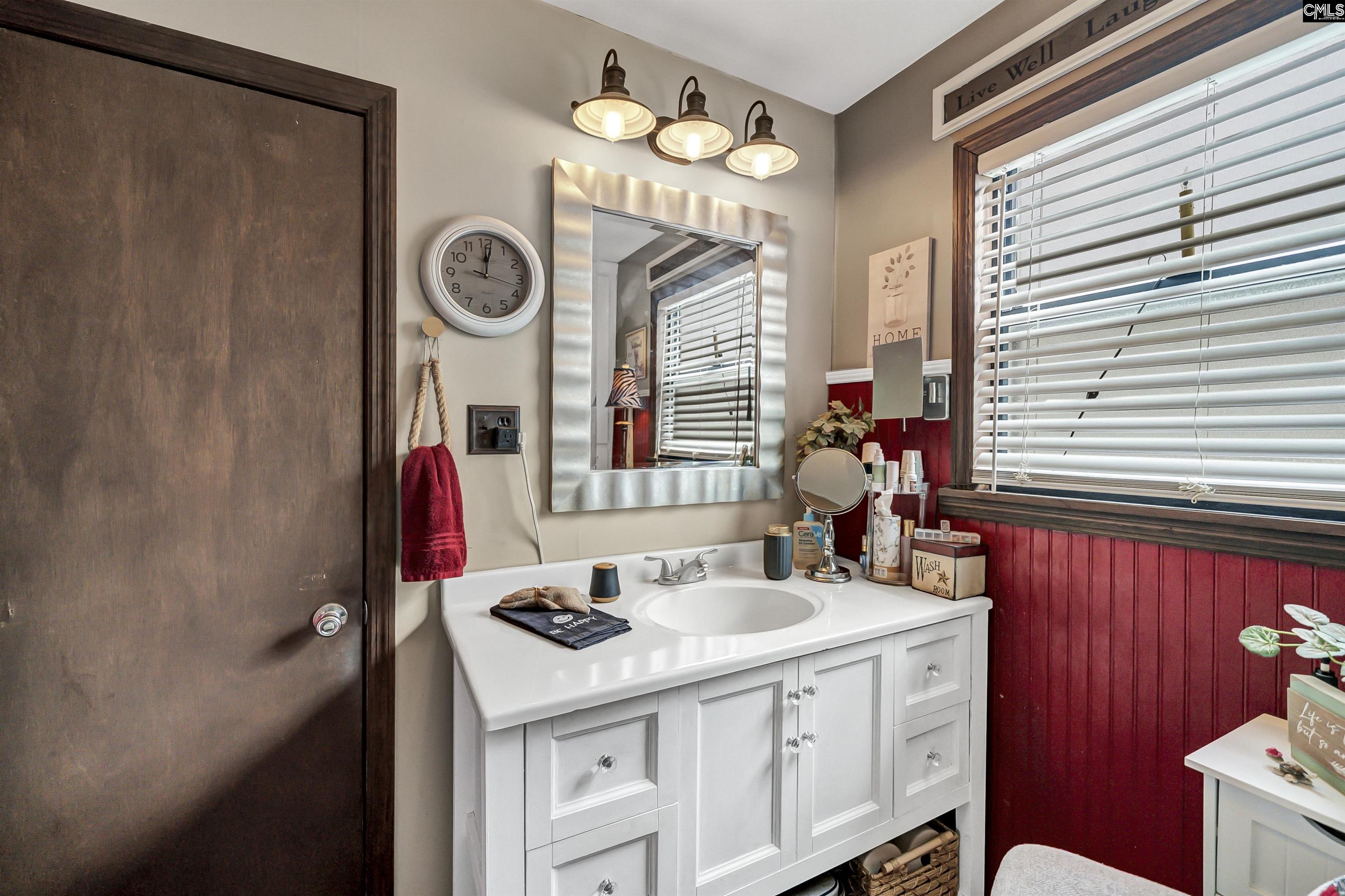 1262 Cedar Ln Leesville, SC 29070