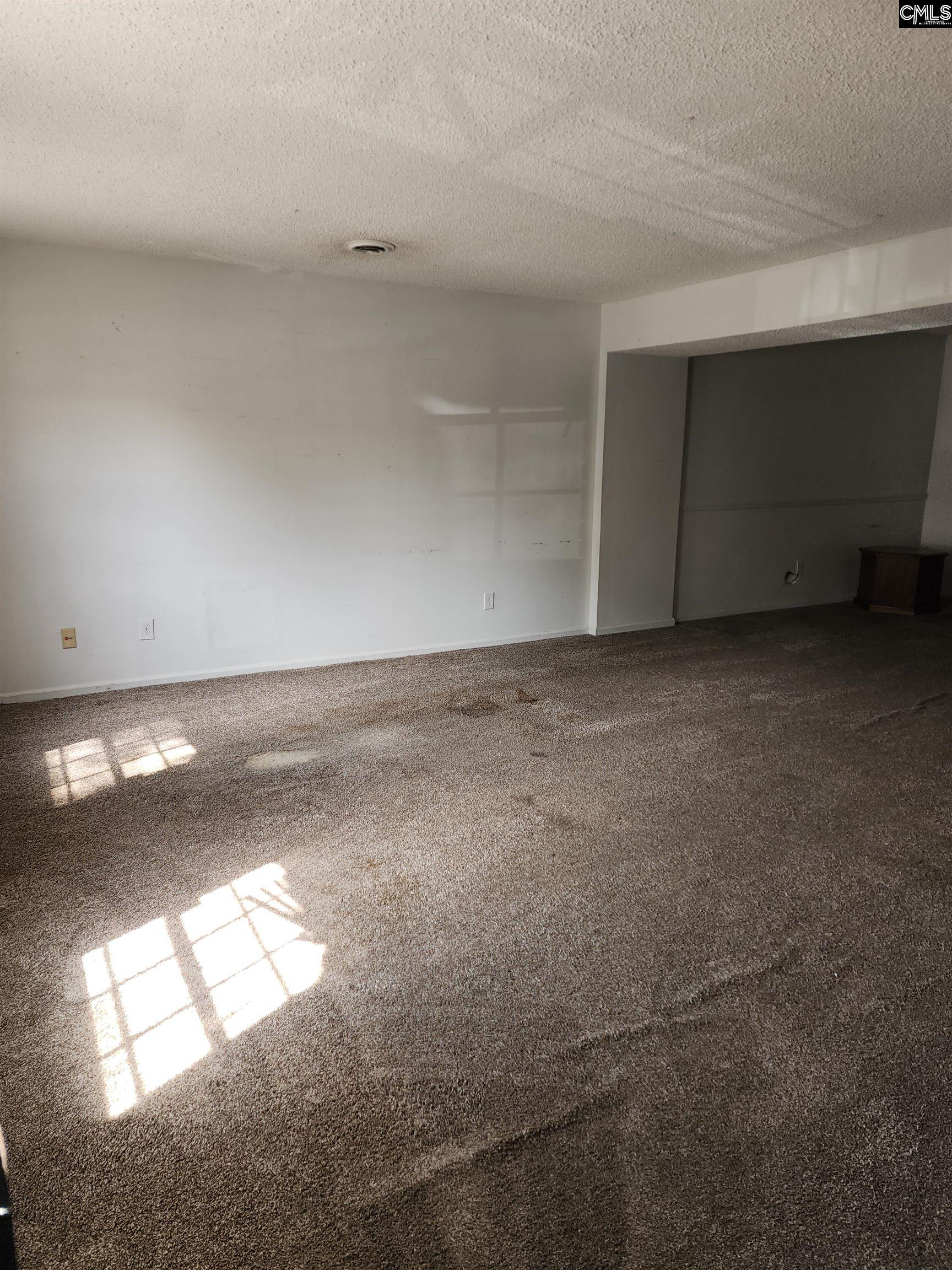 4724 Leaf Crest Court Columbia, SC 29212