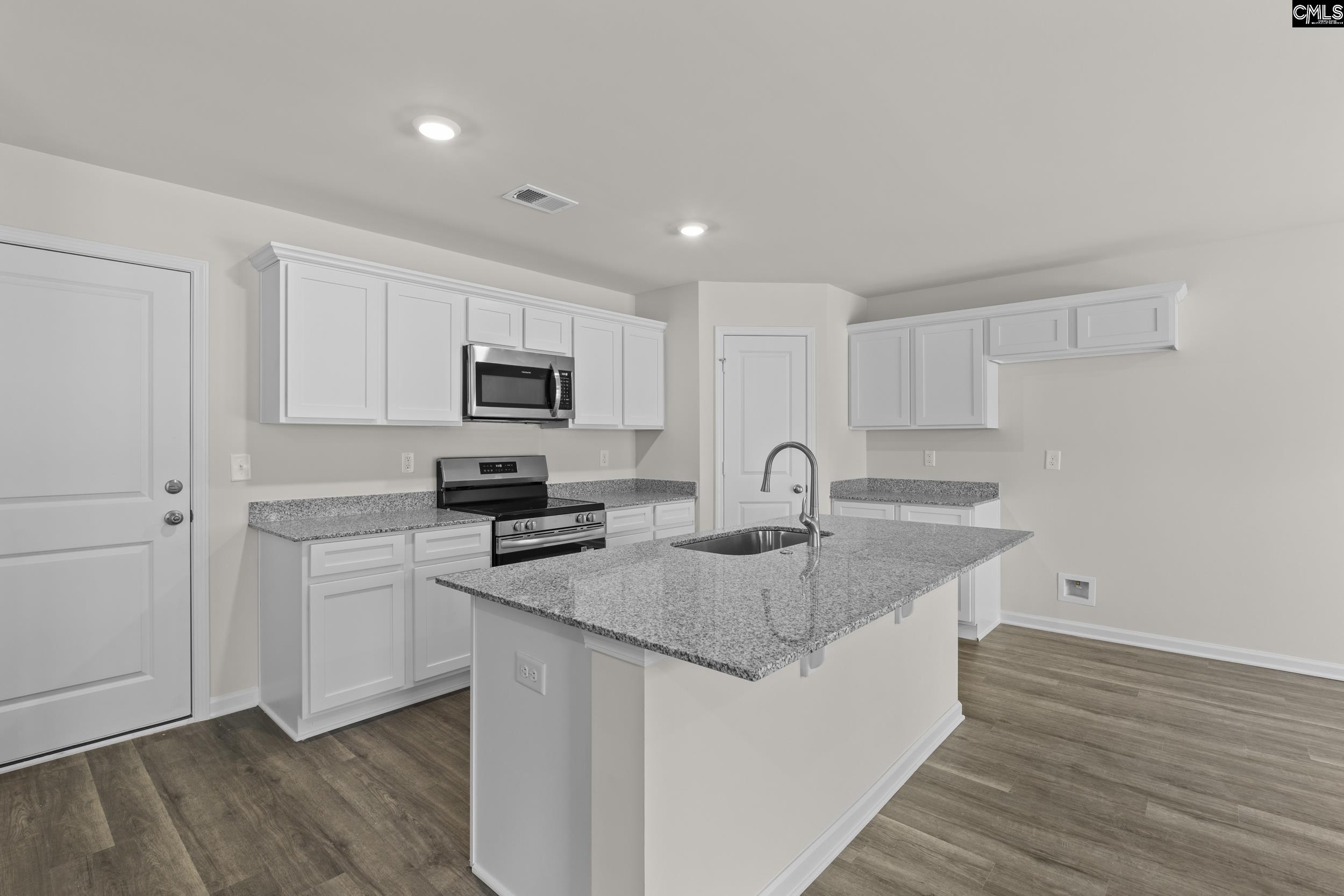 568 Corkscrew Lane Blythewood, SC 29016