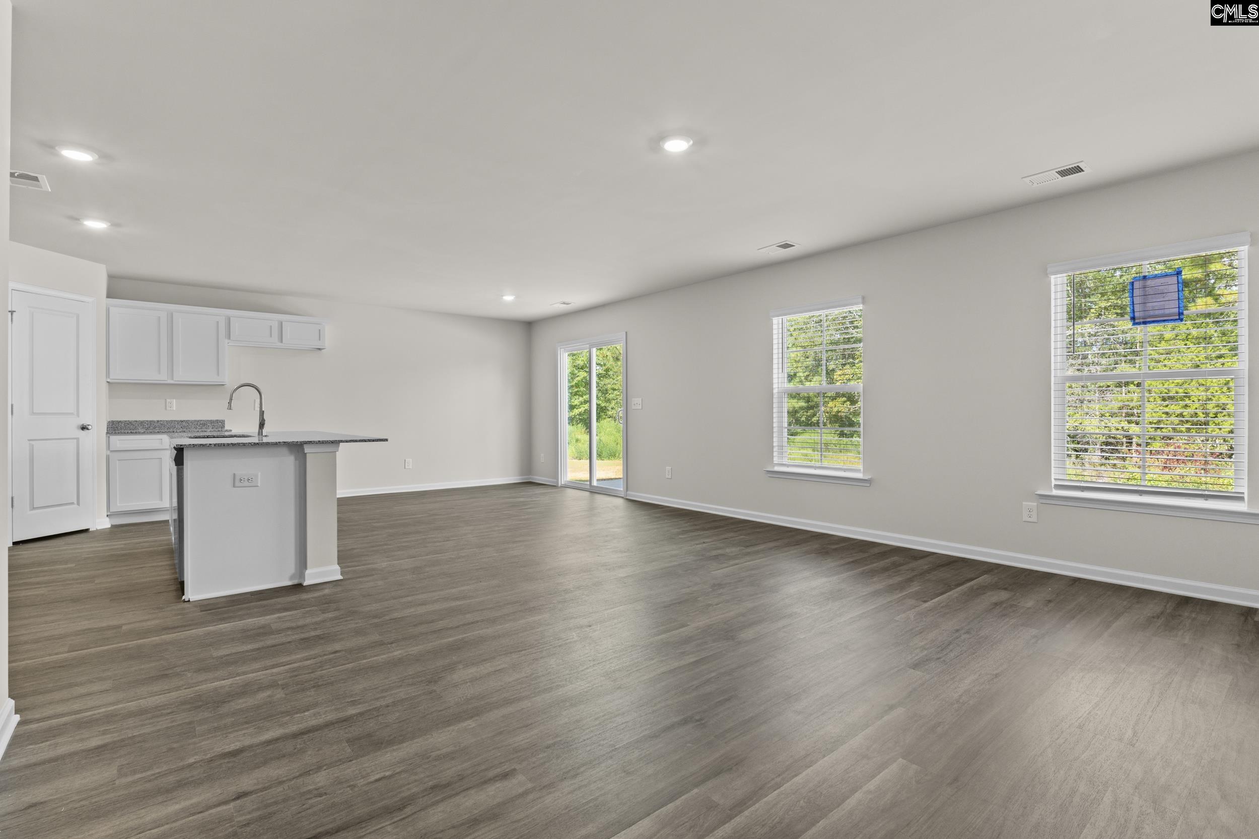 568 Corkscrew Lane Blythewood, SC 29016