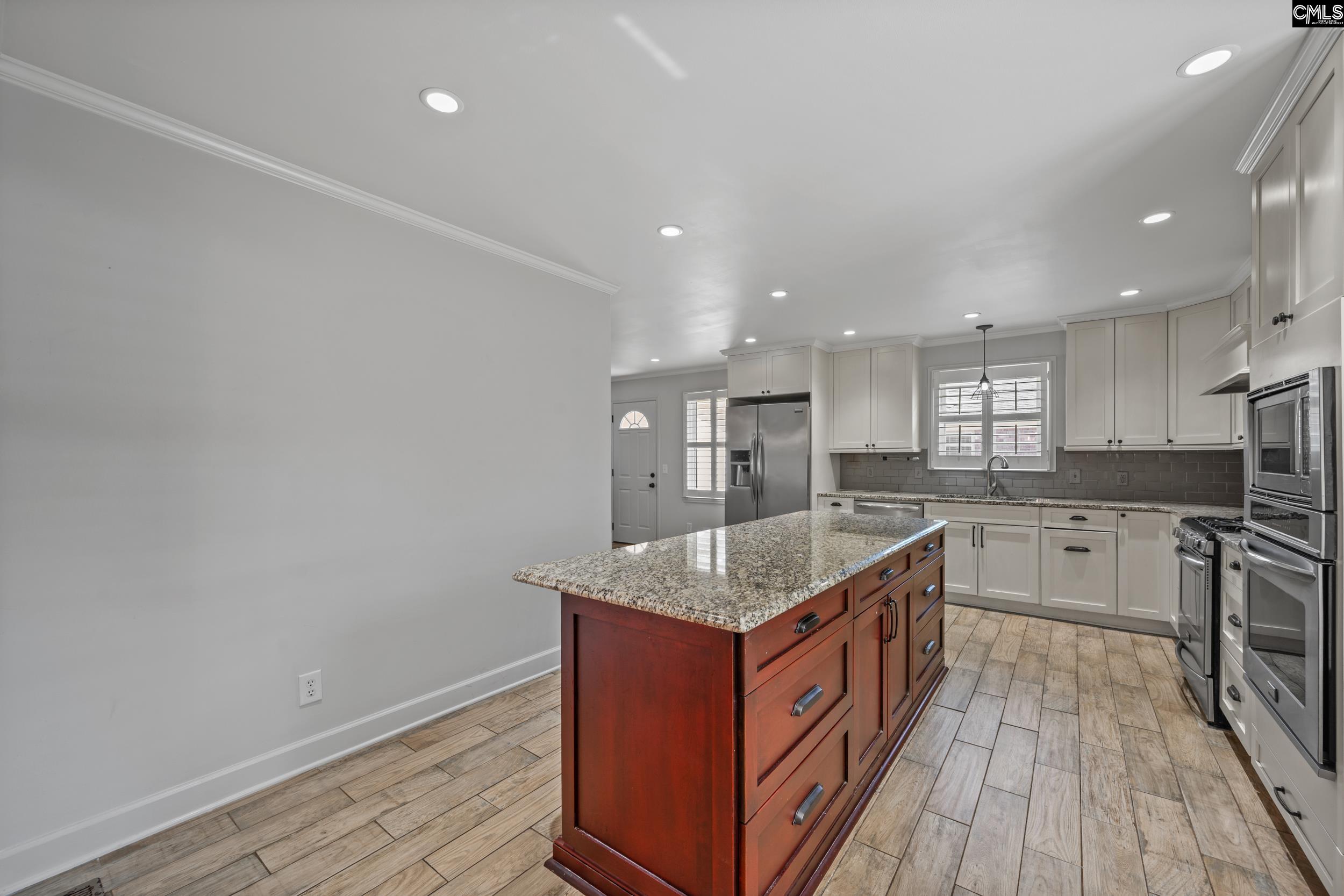 3 Holly Tree Court Columbia, SC 29204