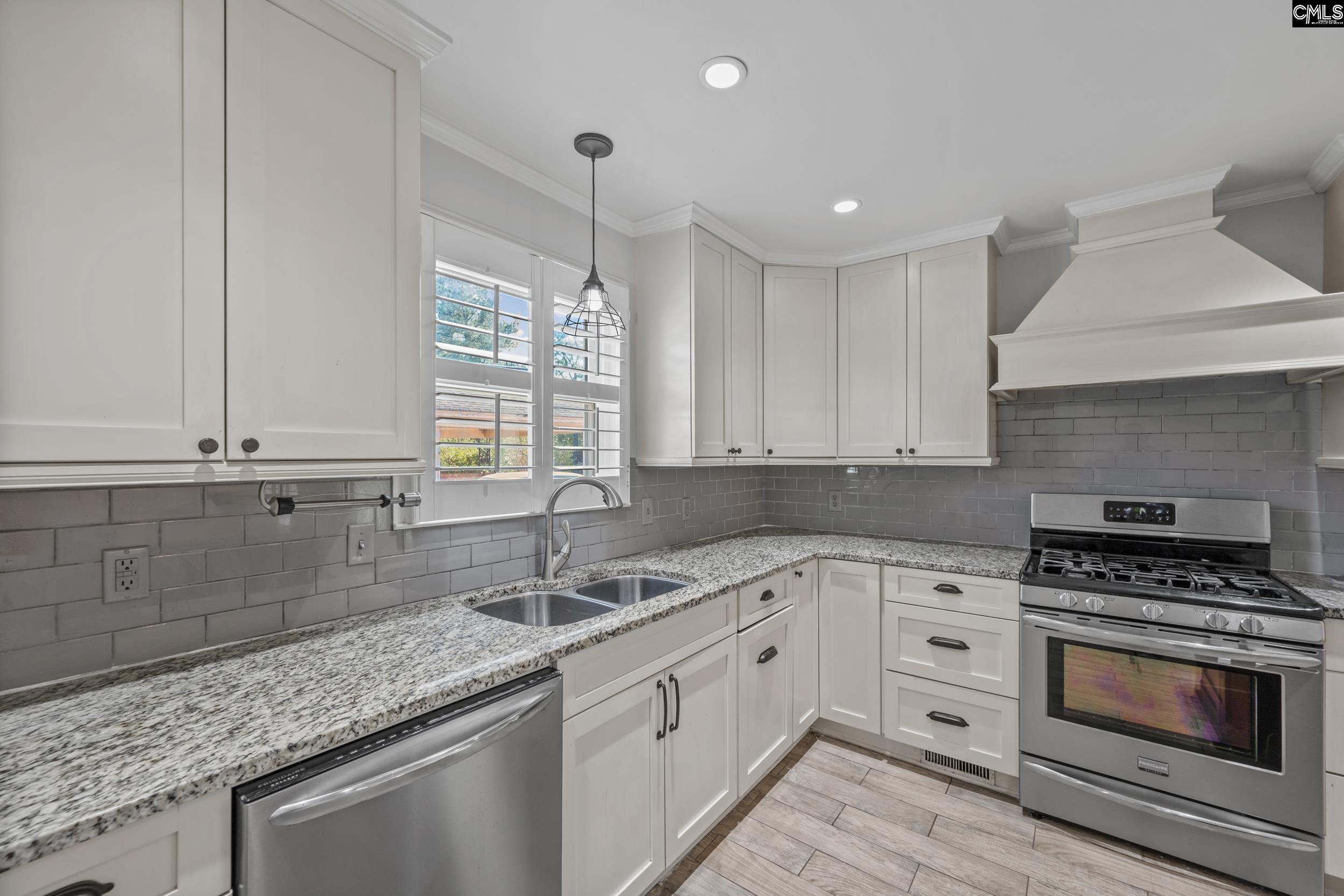 3 Holly Tree Court Columbia, SC 29204