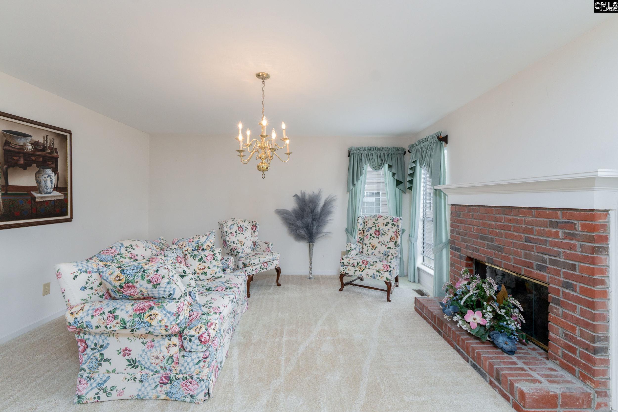 38 Dovecreek Drive Columbia, SC 29229