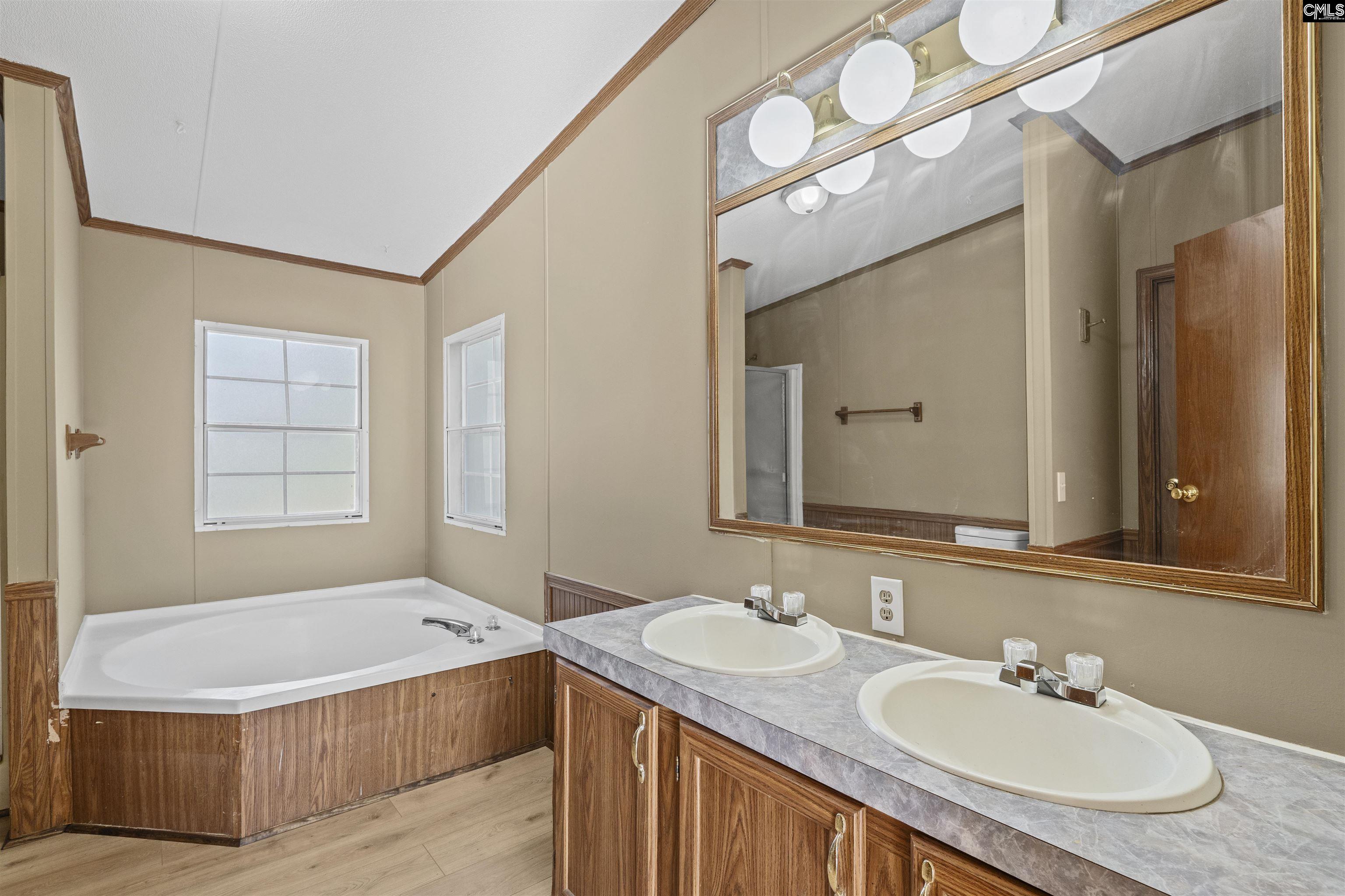 442 McLee Road Lexington, SC 29073
