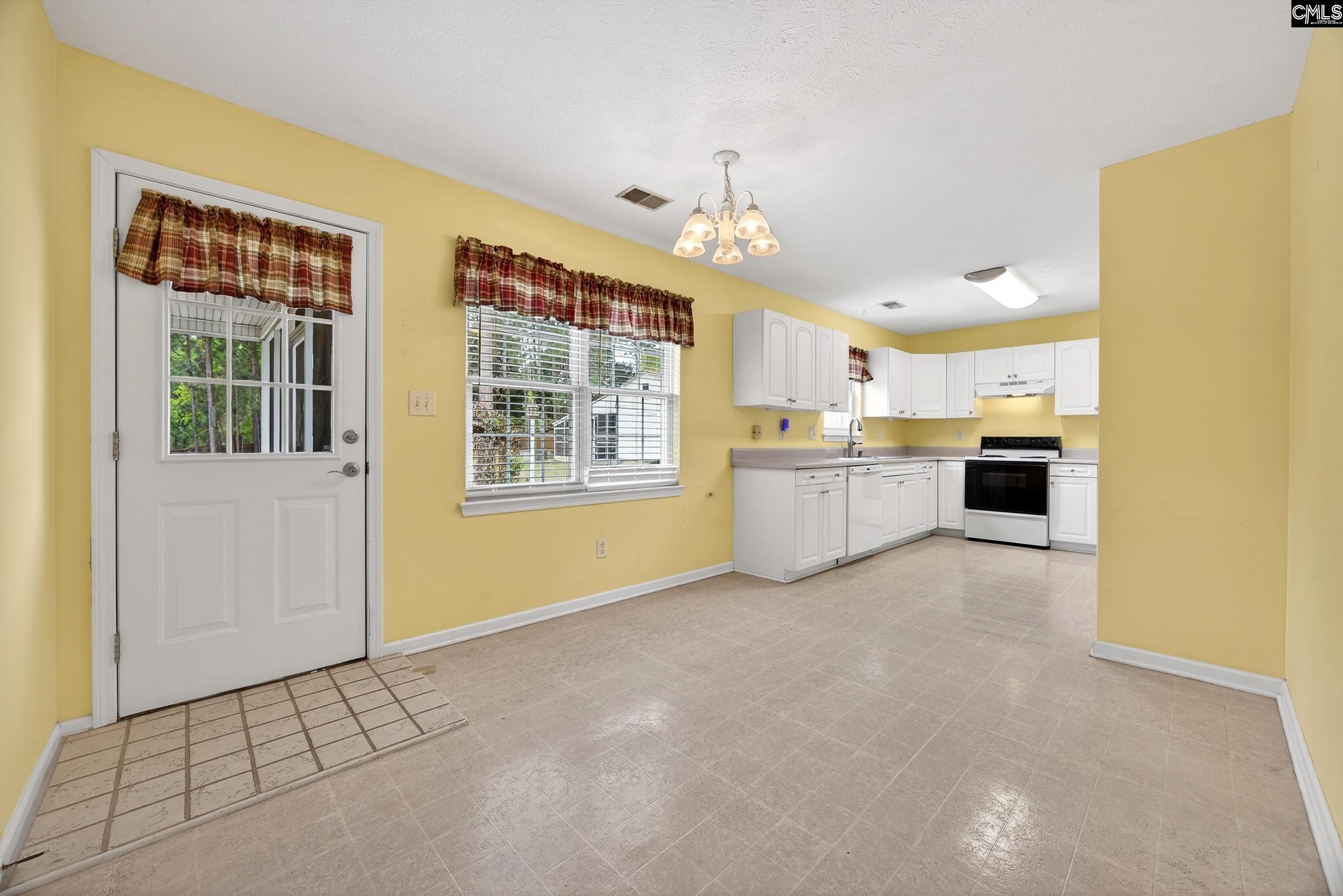 208 Willow Forks Rd Lexington, SC 29073