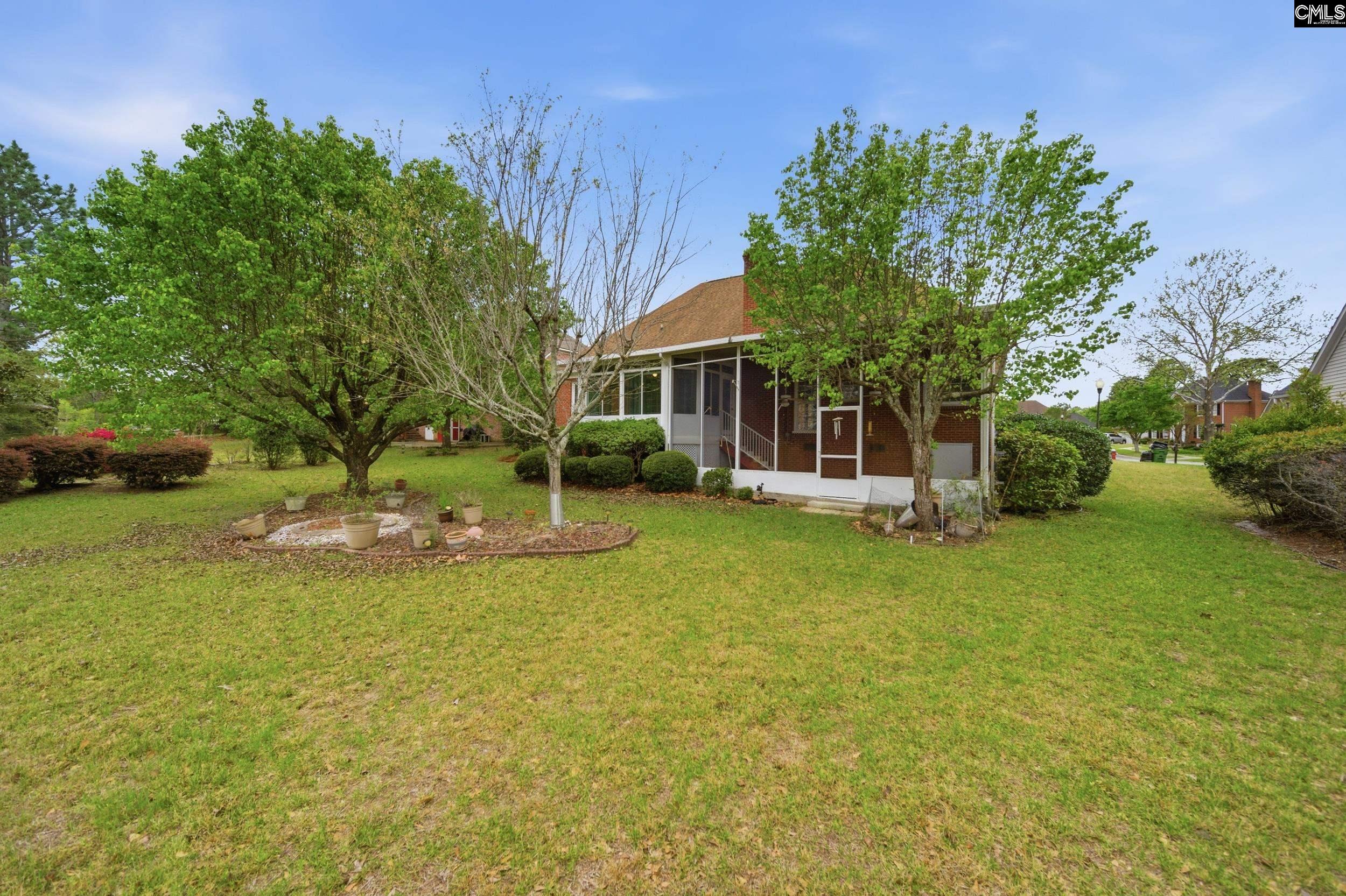 34 Hunters Pond Drive Columbia, SC 29229