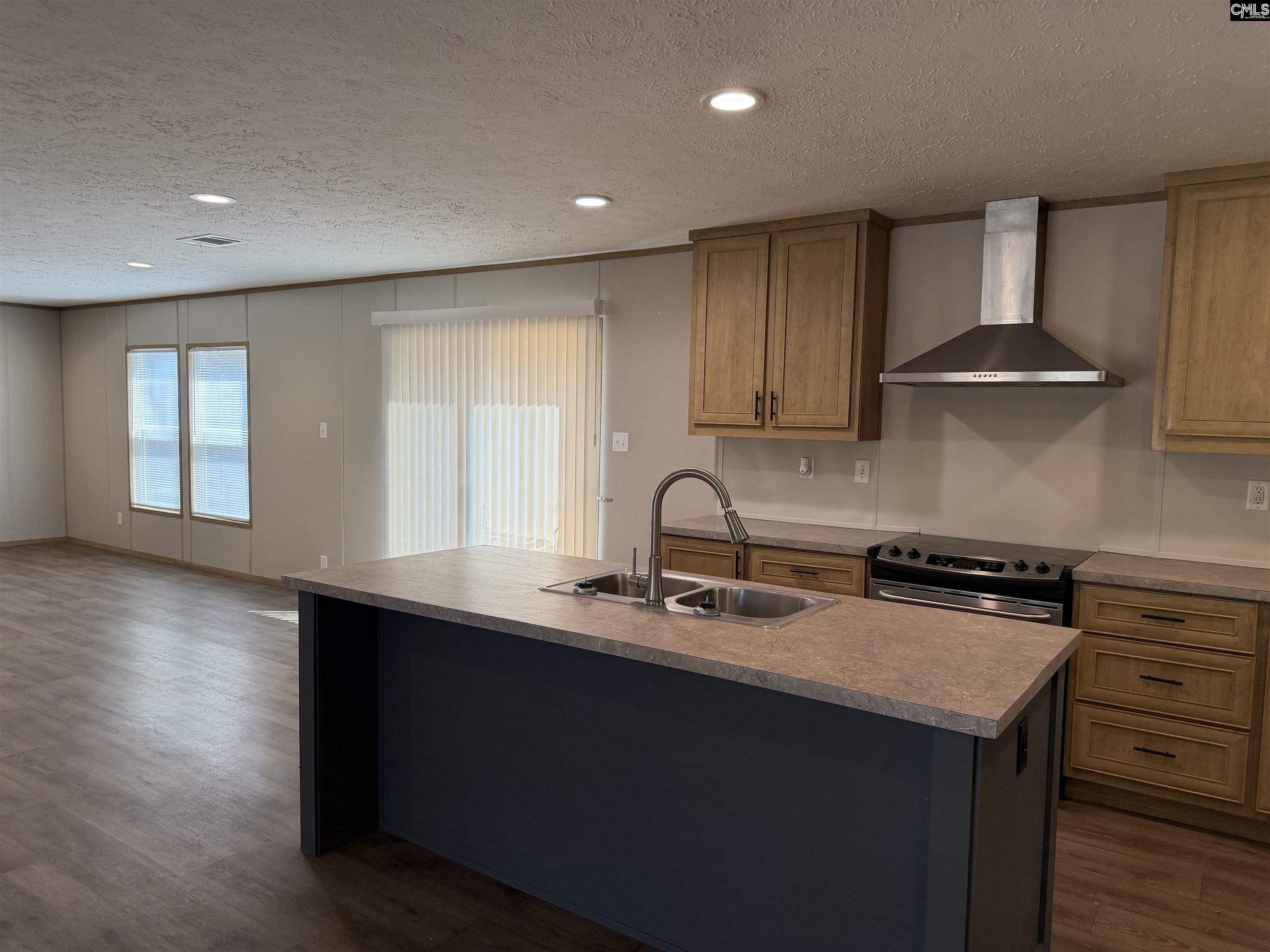 115 Ash Hill Drive Eutawville, SC 29048-9301