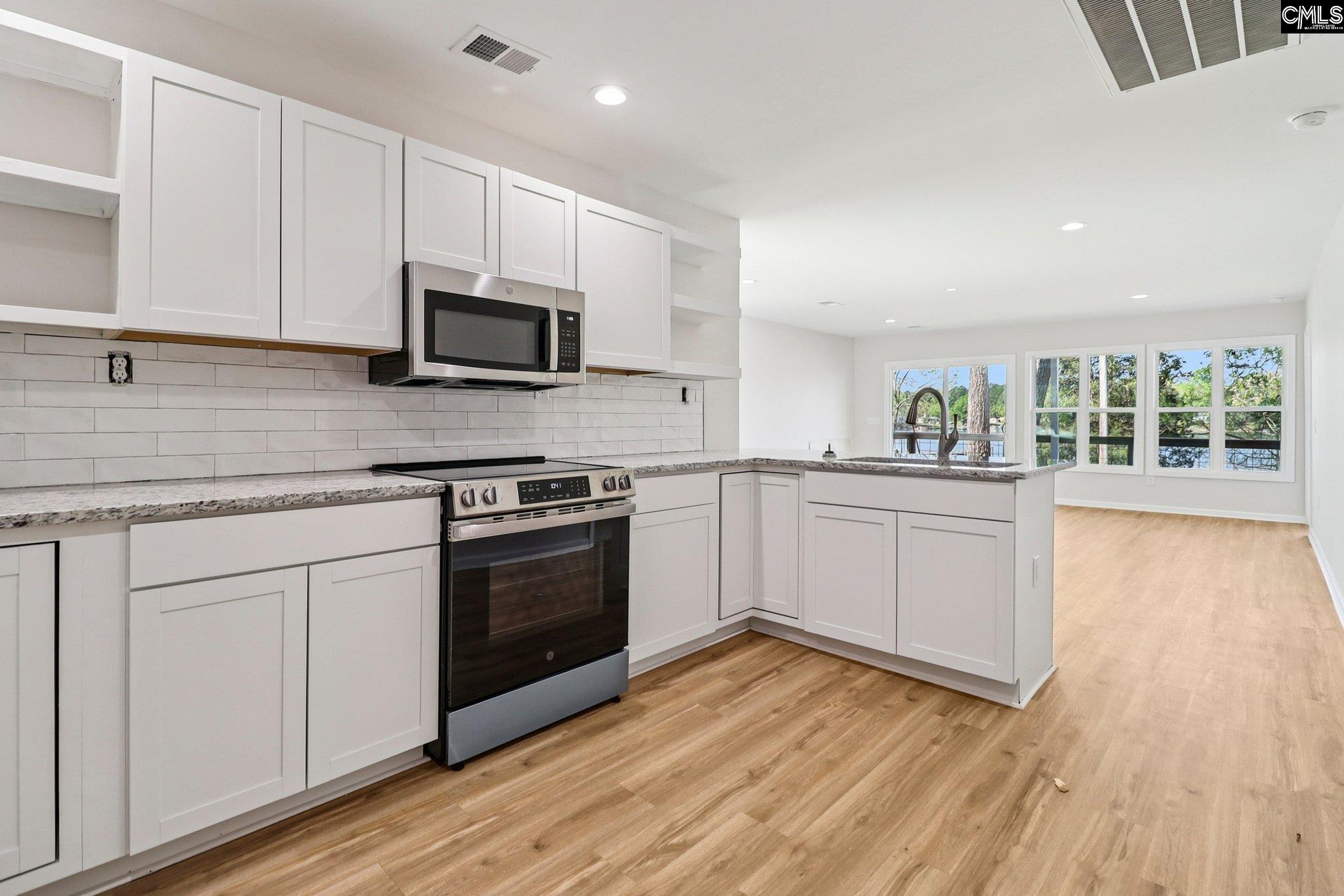 262 Breezy Bay Drive Gilbert, SC 29054