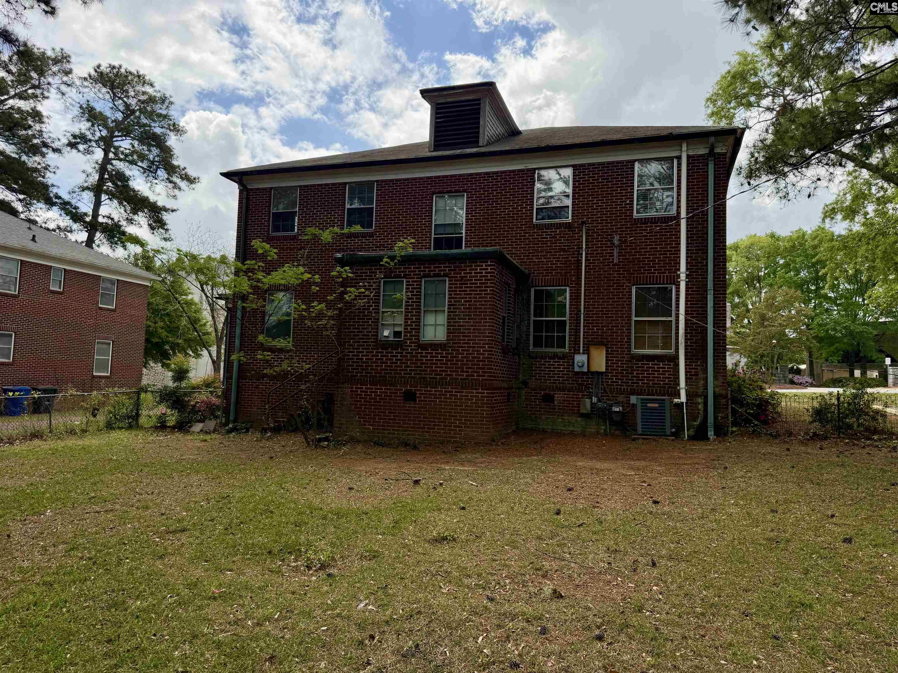 1001 Wildwood Avenue