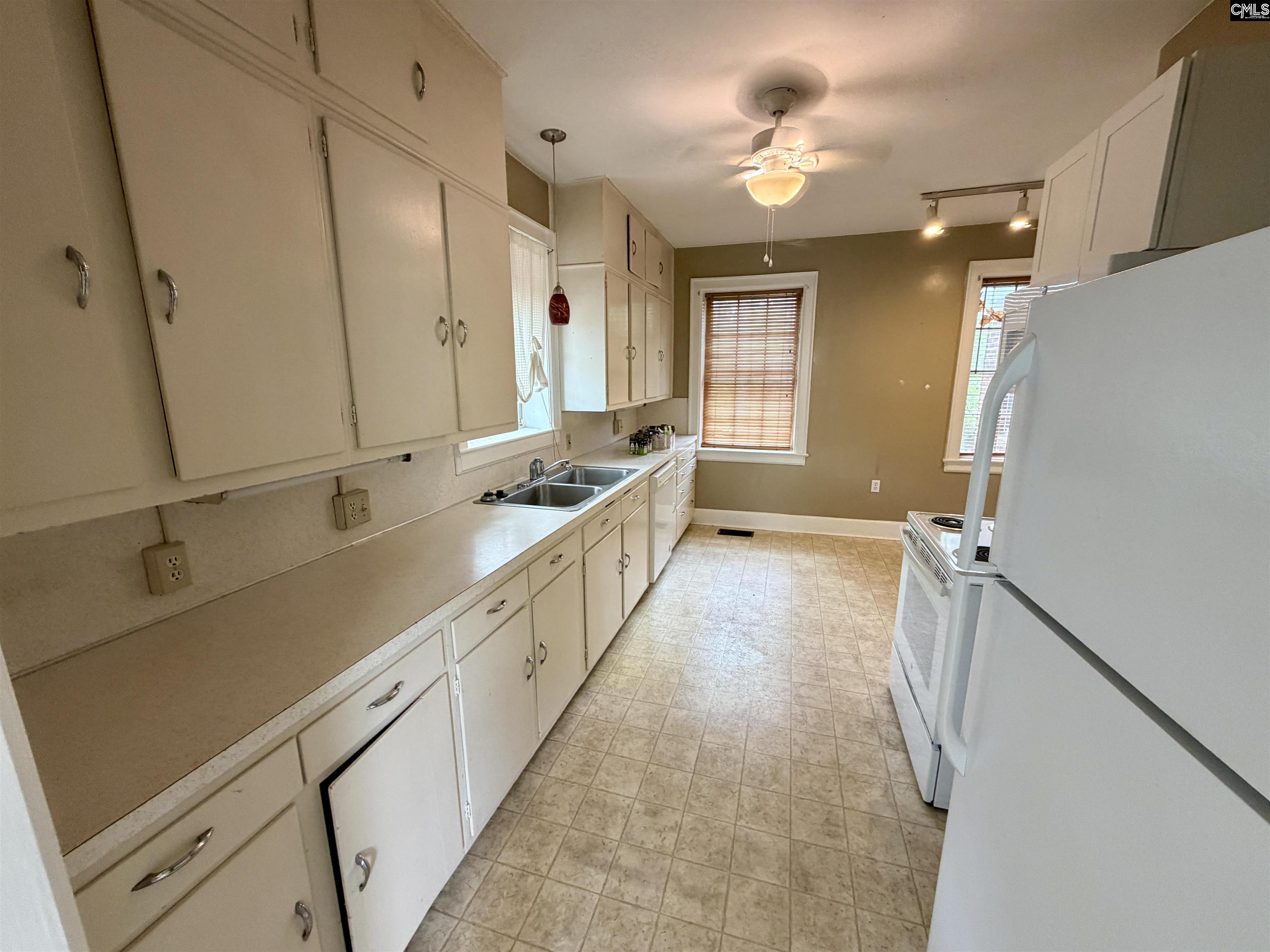 1001 Wildwood Avenue