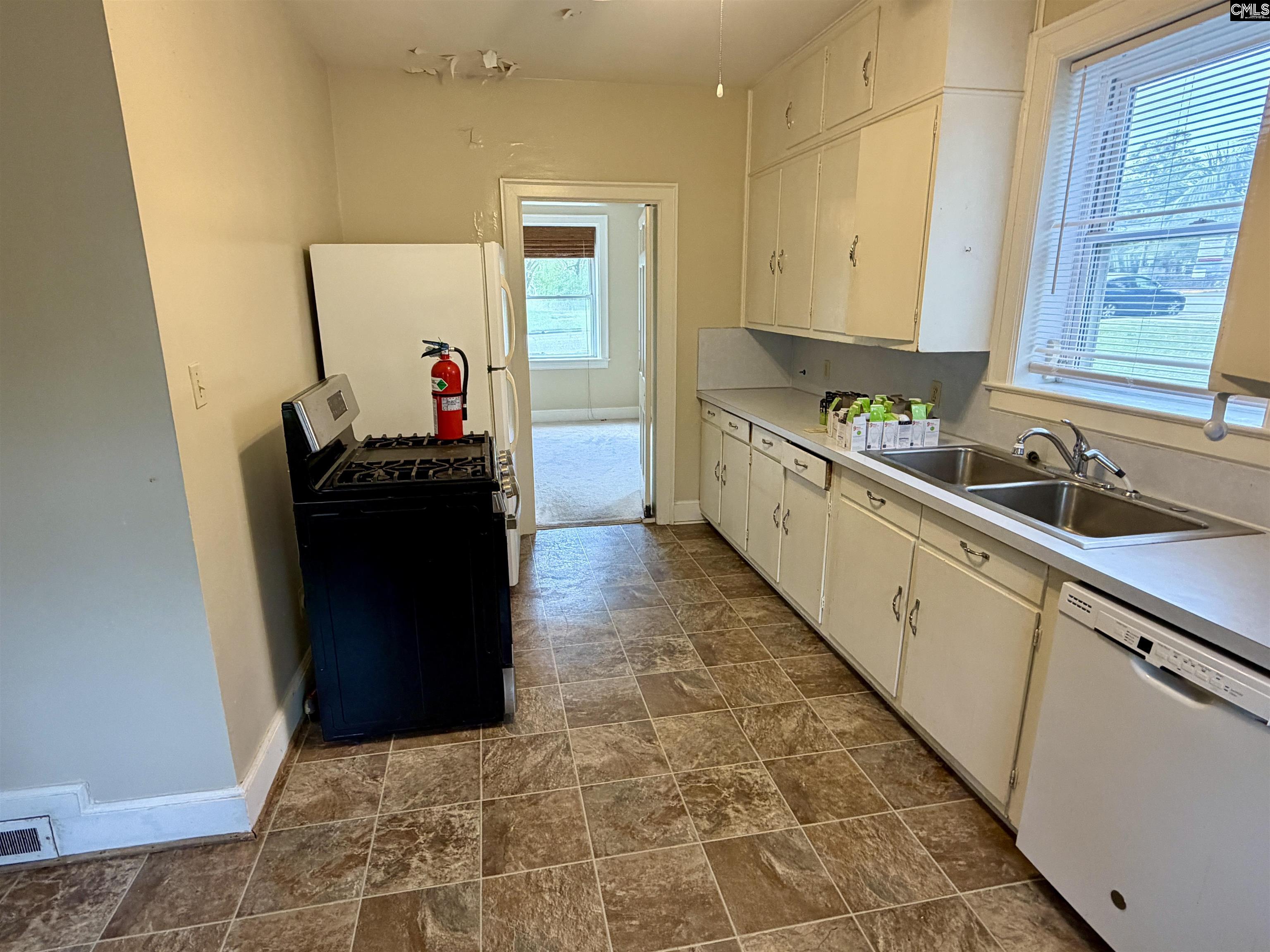 1005 Wildwood Avenue