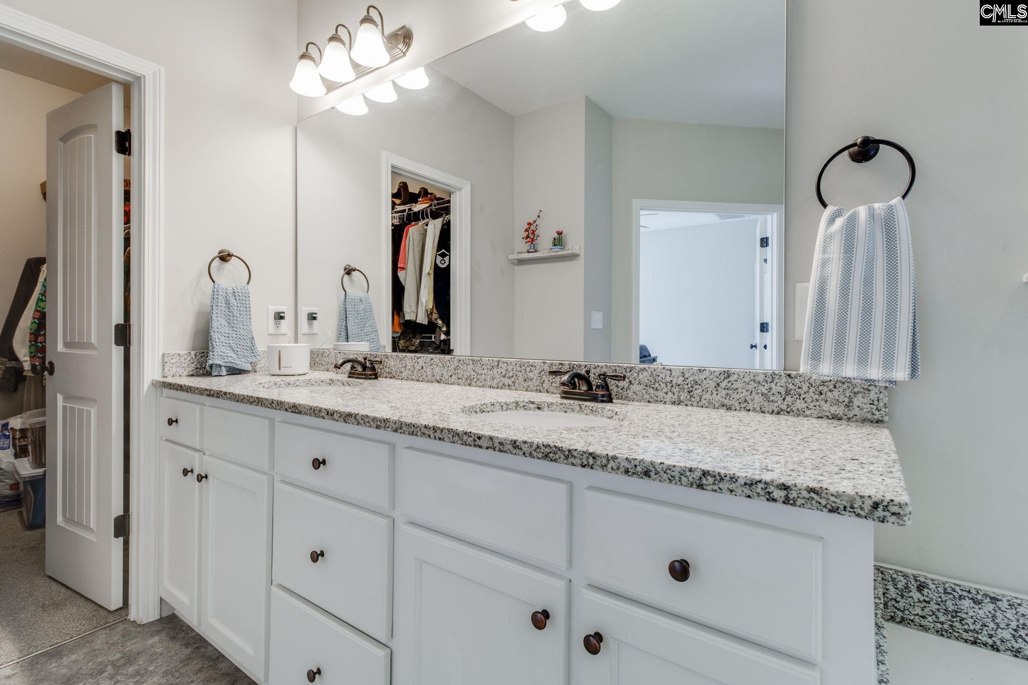 326 Lachicotte Road Lugoff, SC 29078