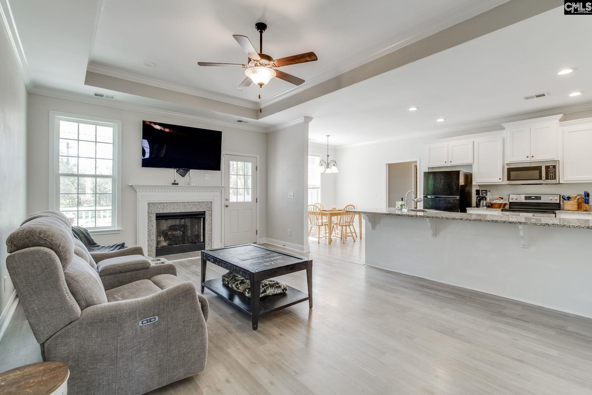 326 Lachicotte Road Lugoff, SC 29078