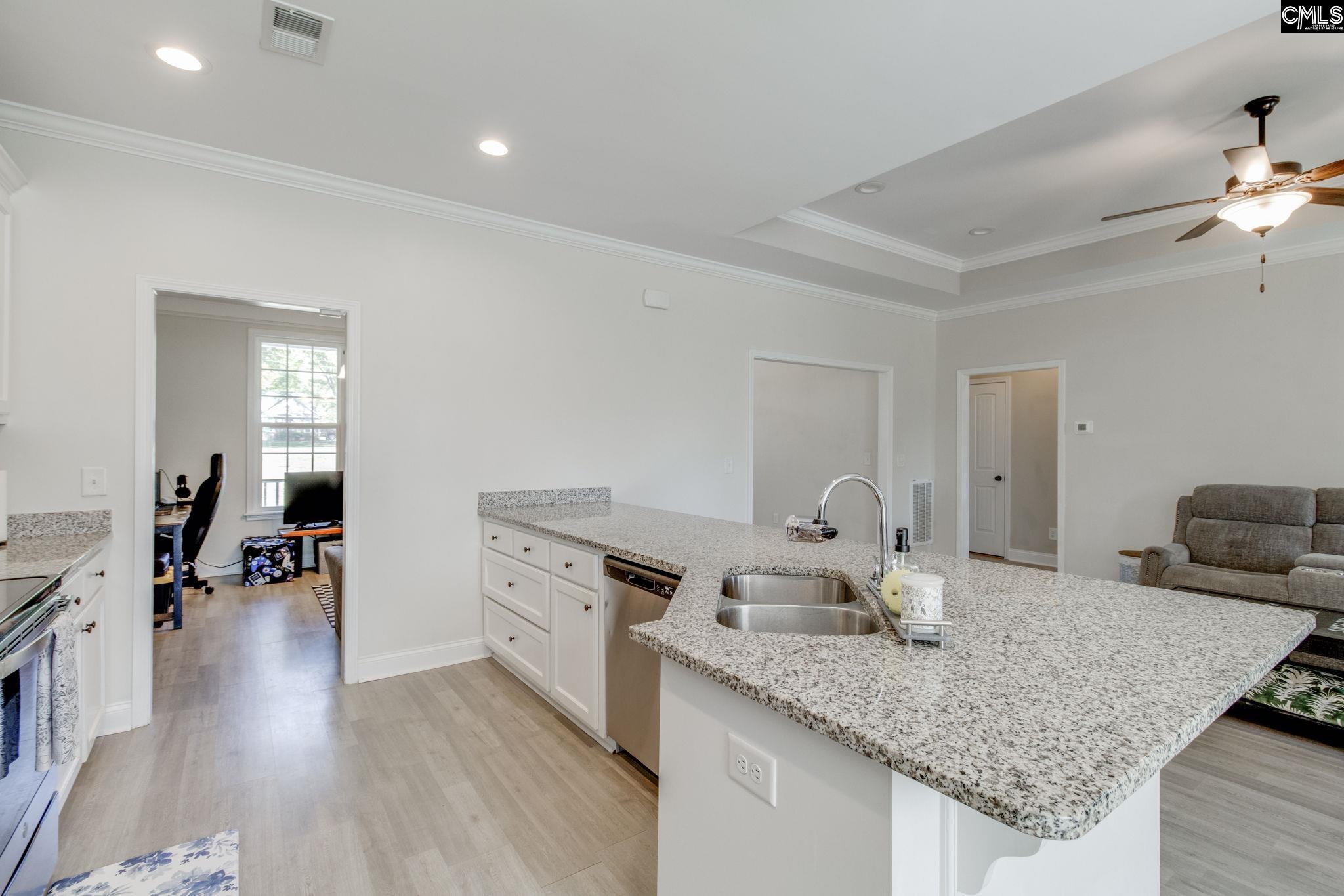 326 Lachicotte Road Lugoff, SC 29078