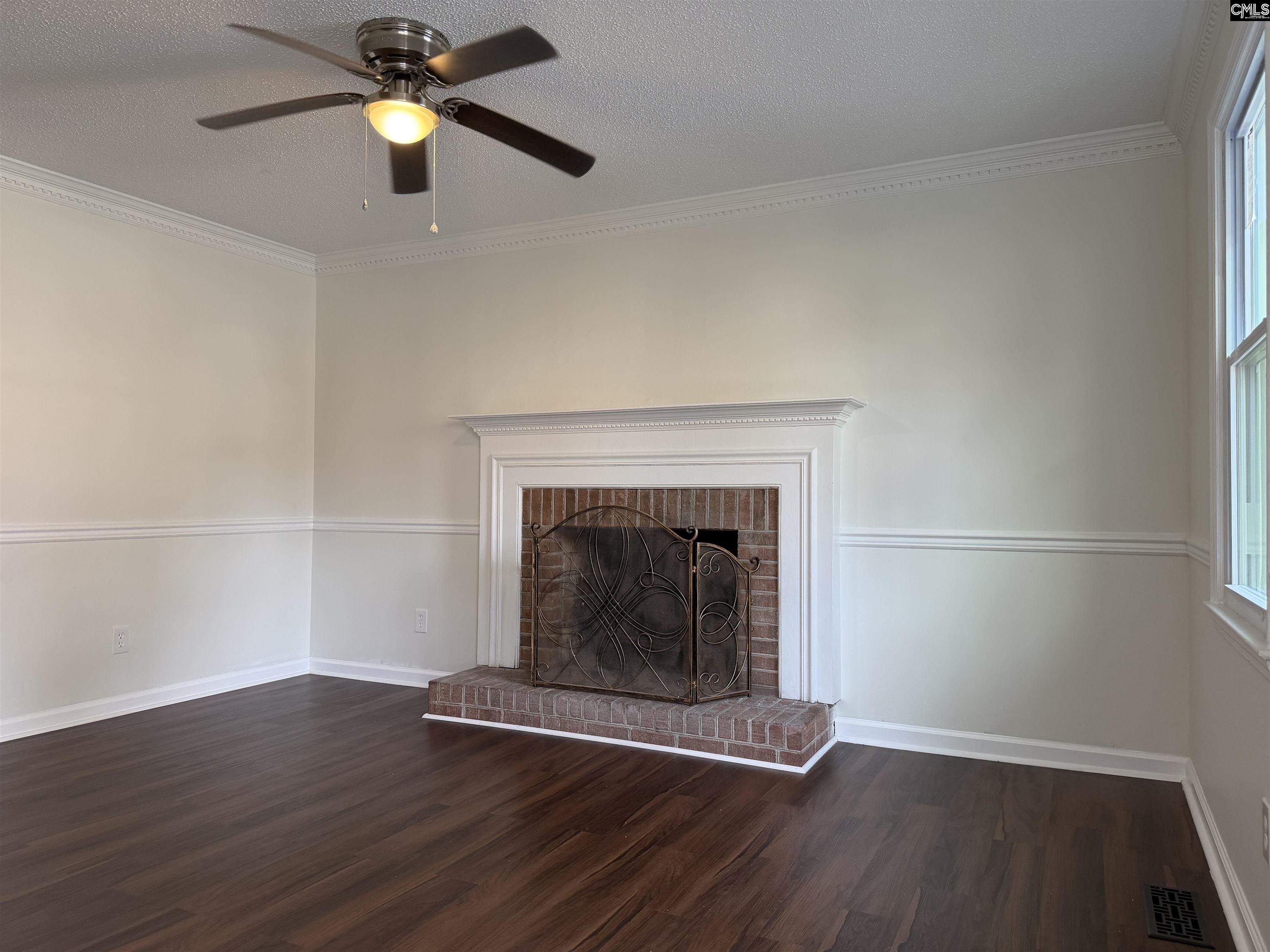 6 Crescent Lane Columbia, SC 29212