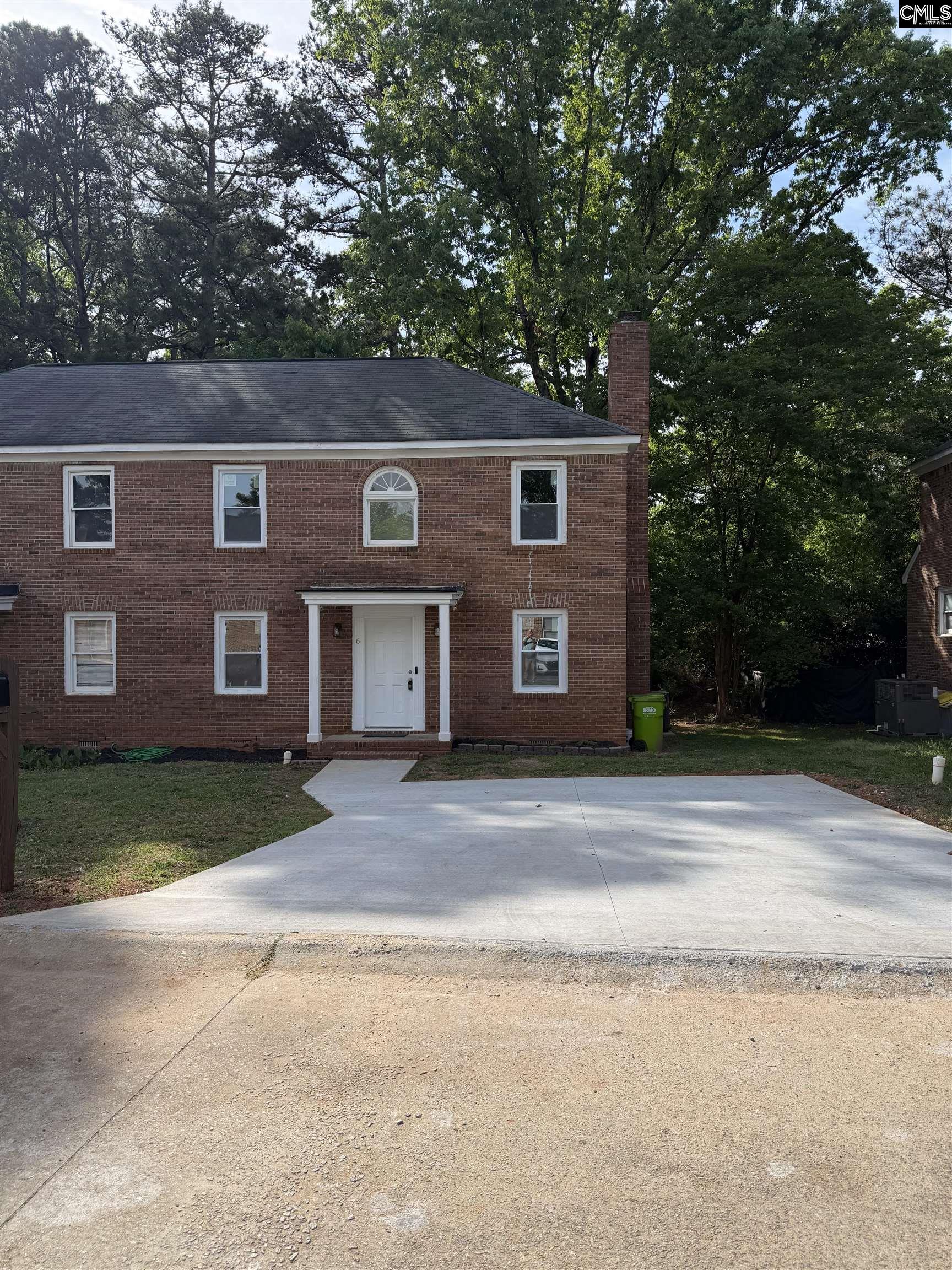 6 Crescent Lane Columbia, SC 29212