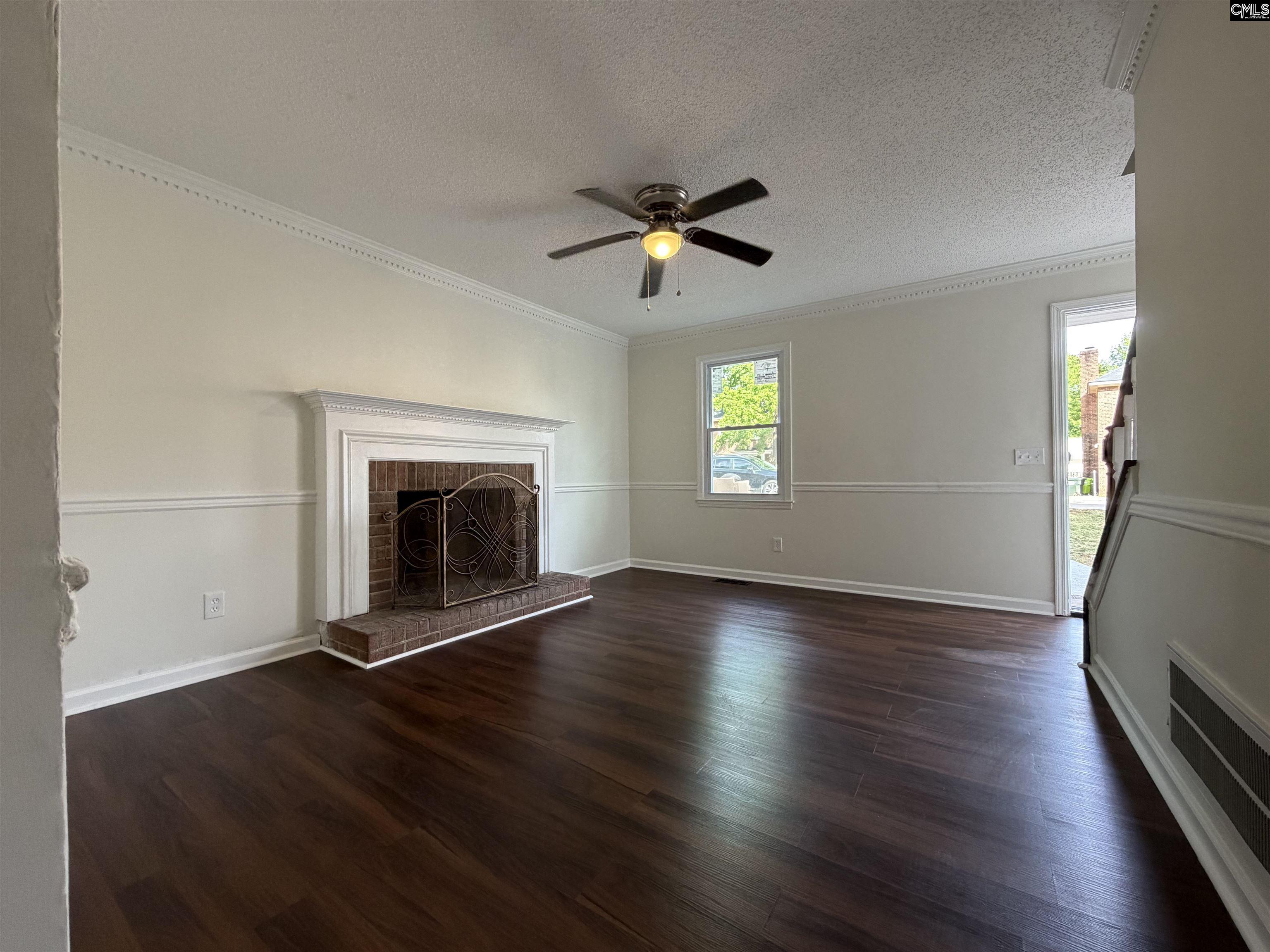 6 Crescent Lane Columbia, SC 29212