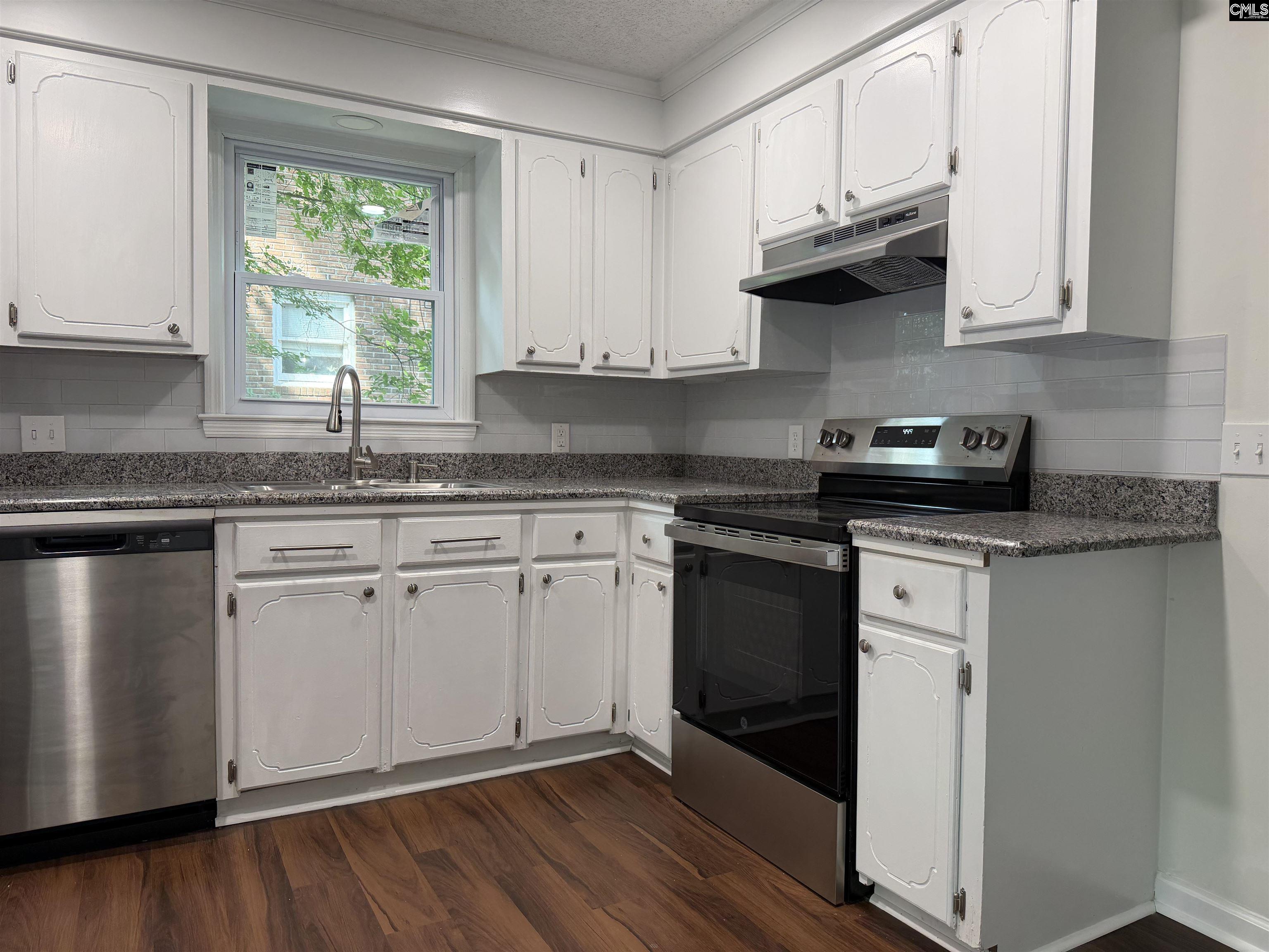 6 Crescent Lane Columbia, SC 29212