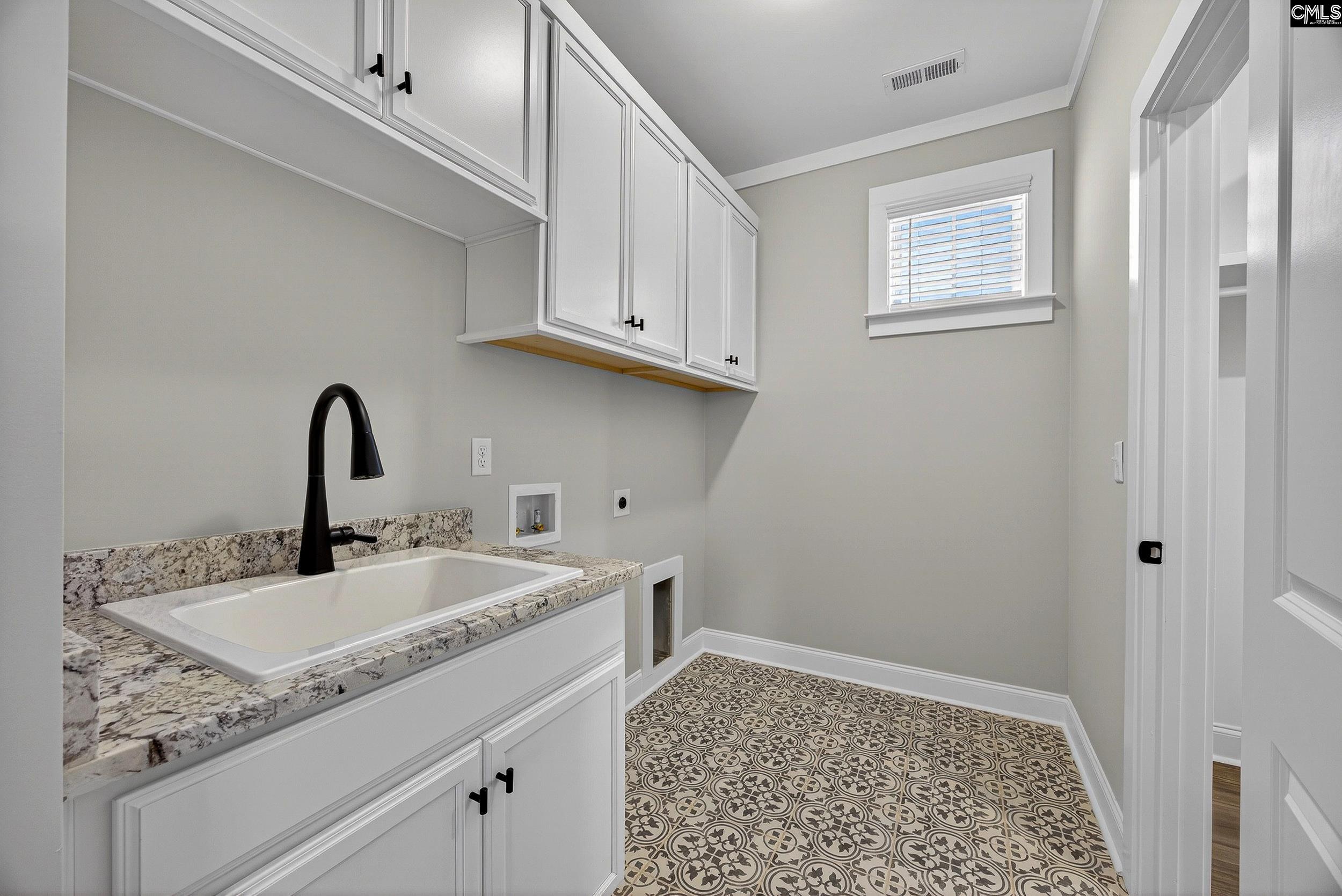 2017 Shallow Bluff Court Lexington, SC 29072