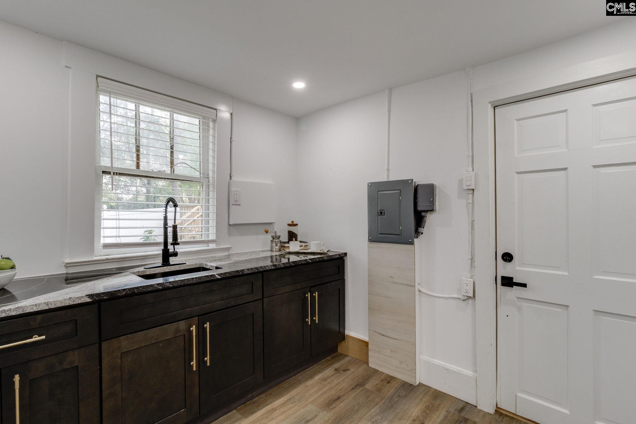 1731 Maplewood Drive Columbia, SC 29205