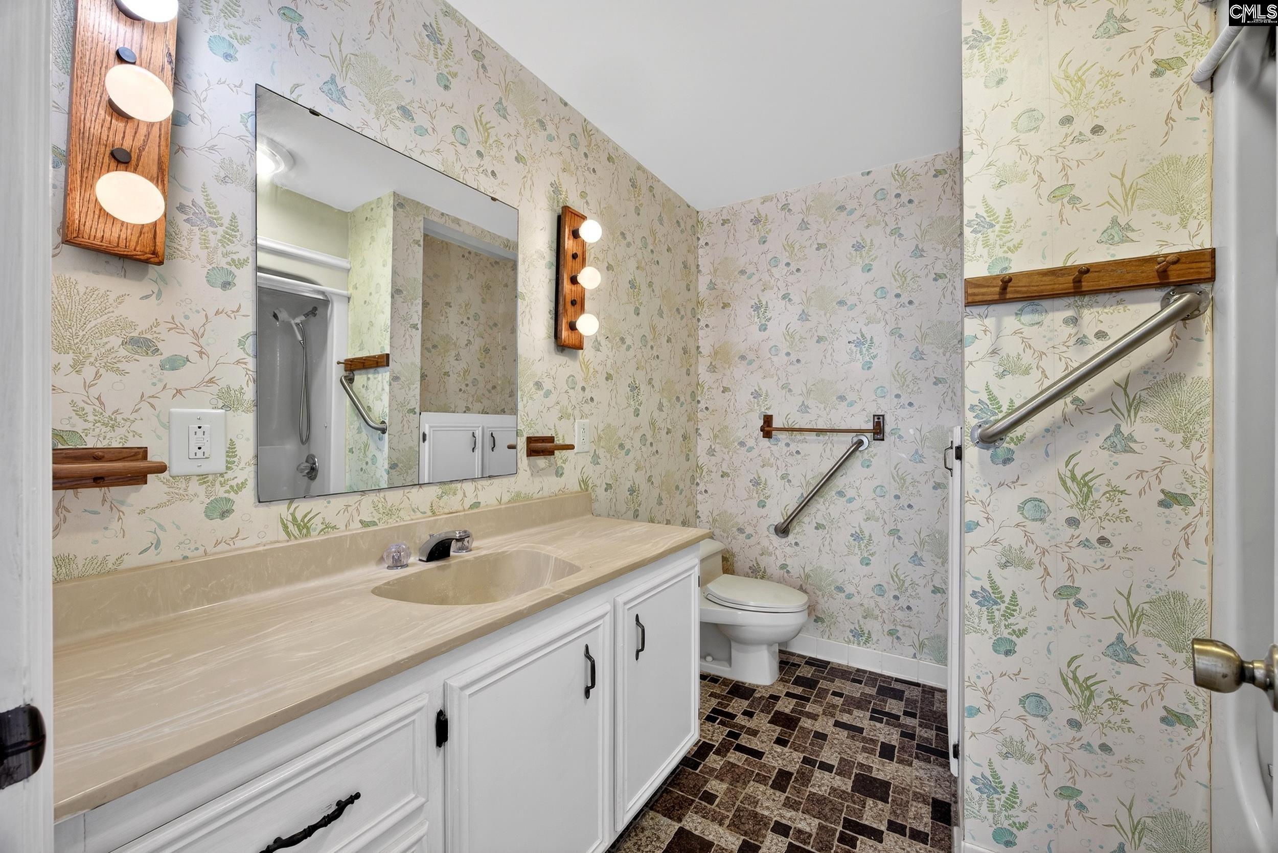 1802 Pine Street West Columbia, SC 29170