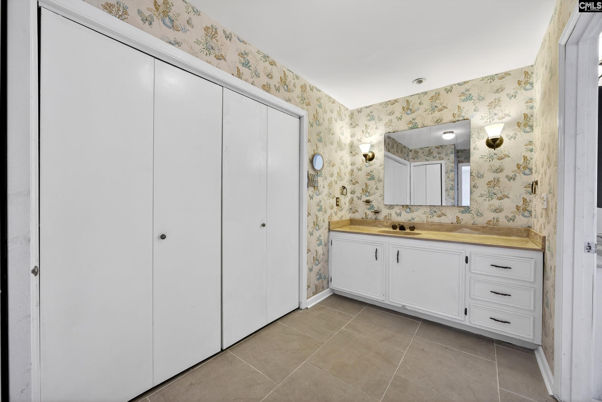 1802 Pine Street West Columbia, SC 29170
