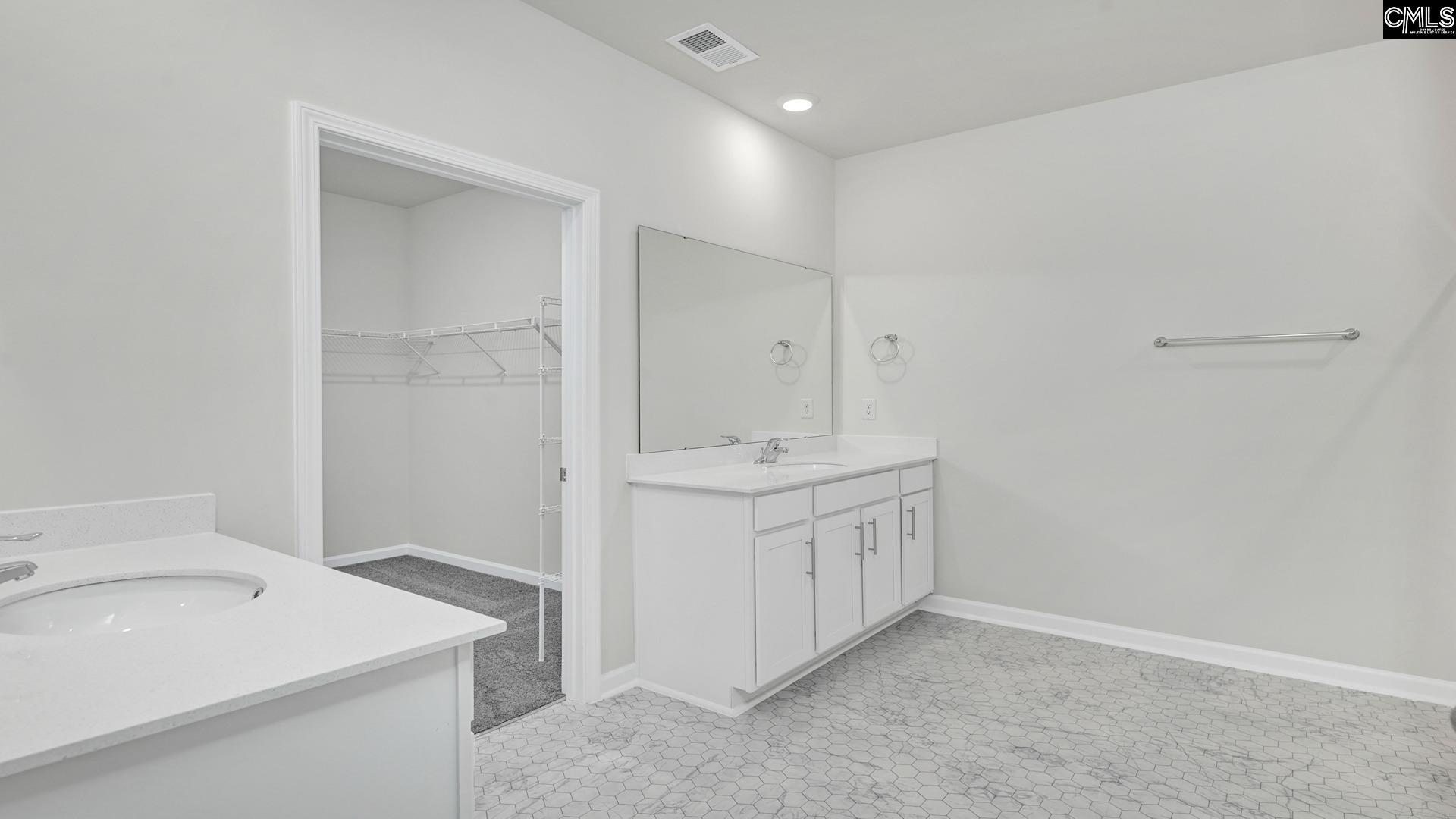 434 Leathertree Lane Blythewood, SC 29016