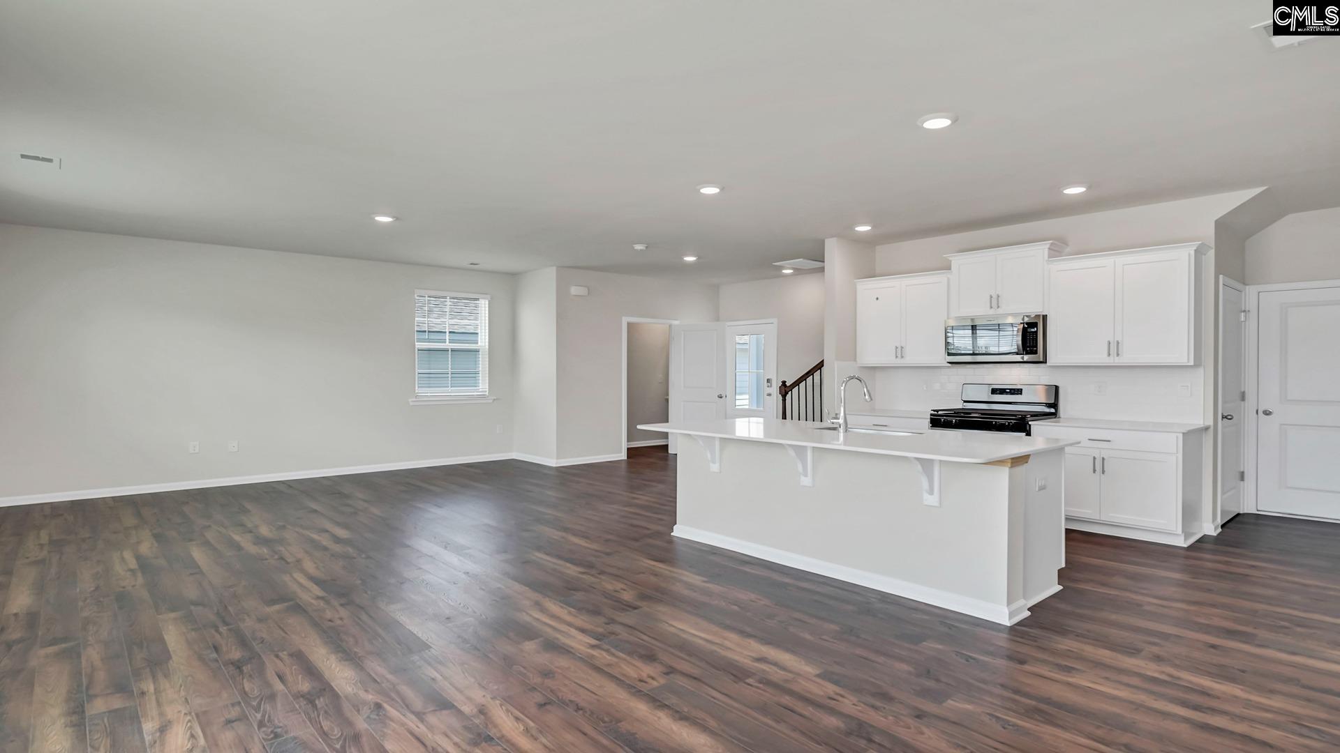 585 Edgetree Drive Hopkins, SC 29061