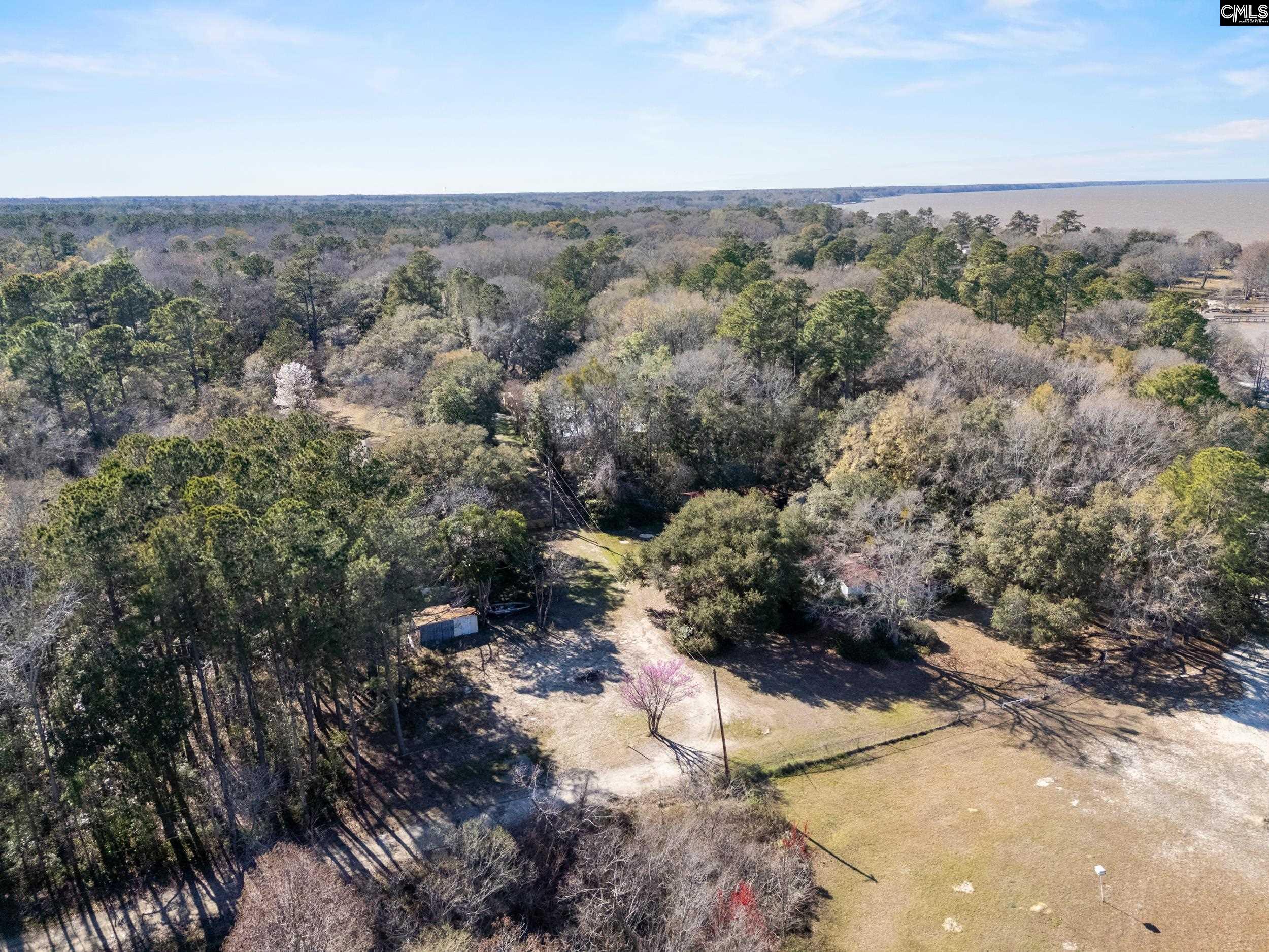 143 Severance Lane Eutawville, SC 29048-9323