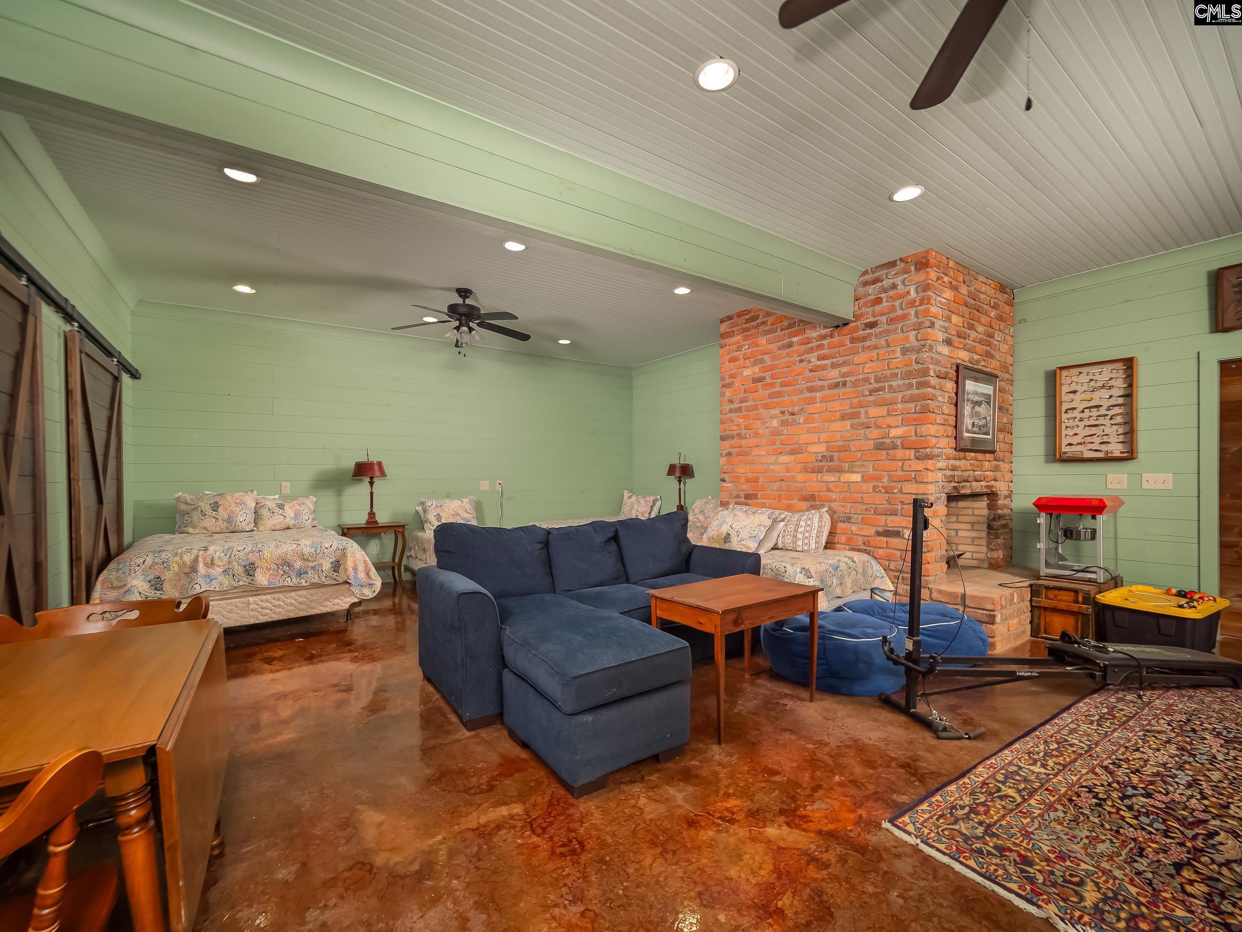 220 Roddy Dairy Lane Winnsboro, SC 29180
