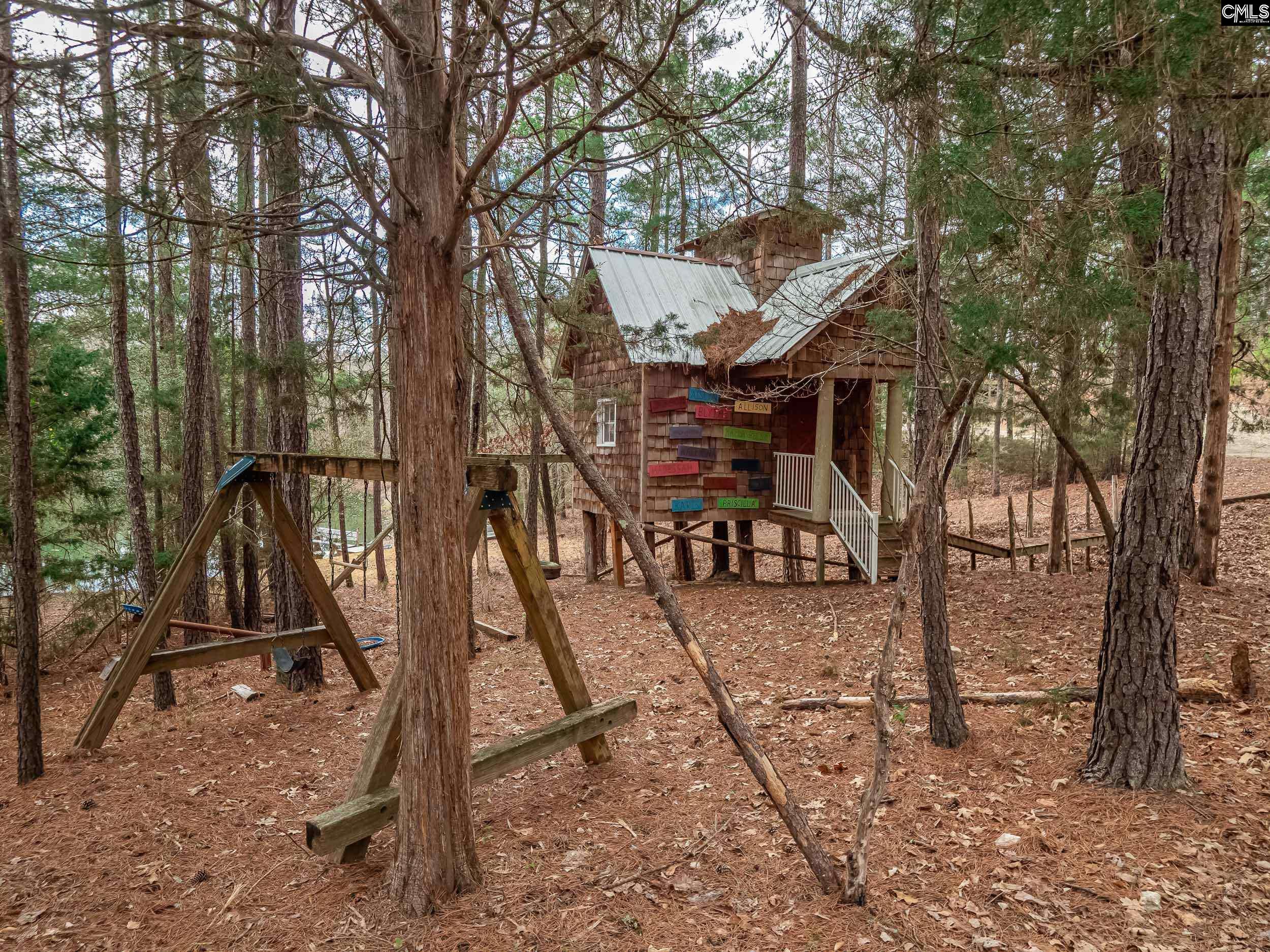 220 Roddy Dairy Lane Winnsboro, SC 29180