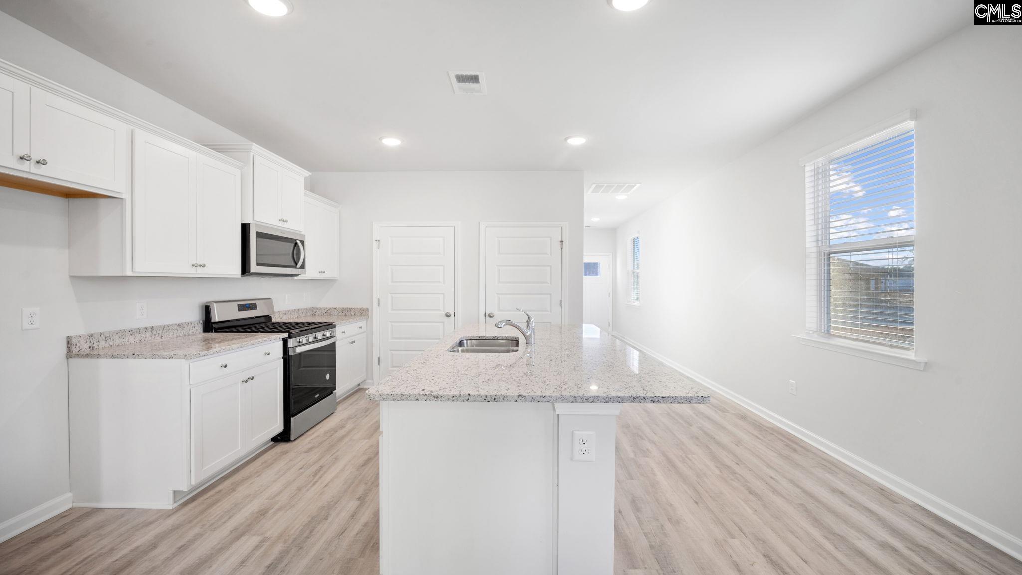 402 Wisteria Walk Way Hopkins, SC 29061