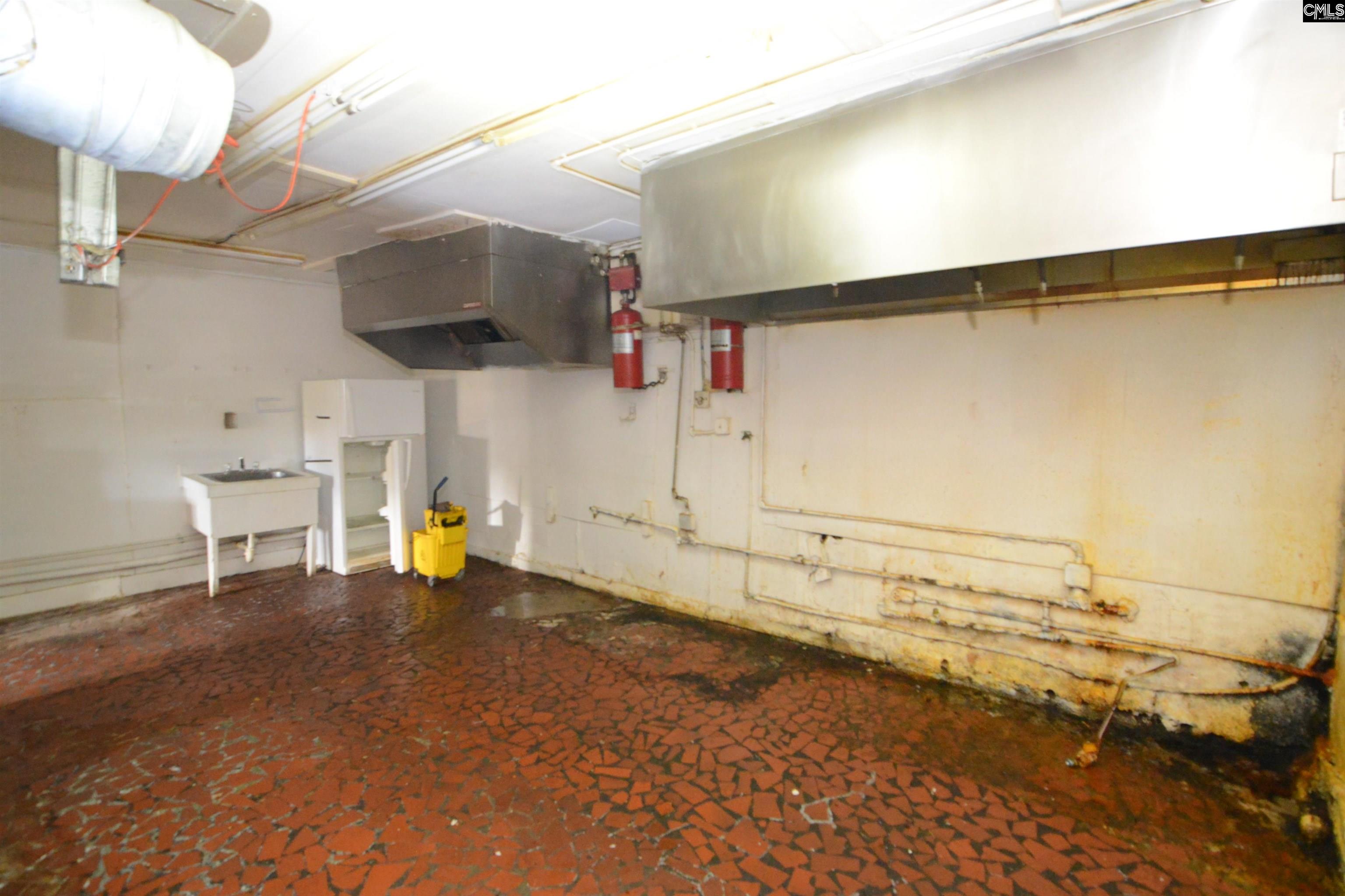 129 E Dekalb Street Camden, SC 29020-0000