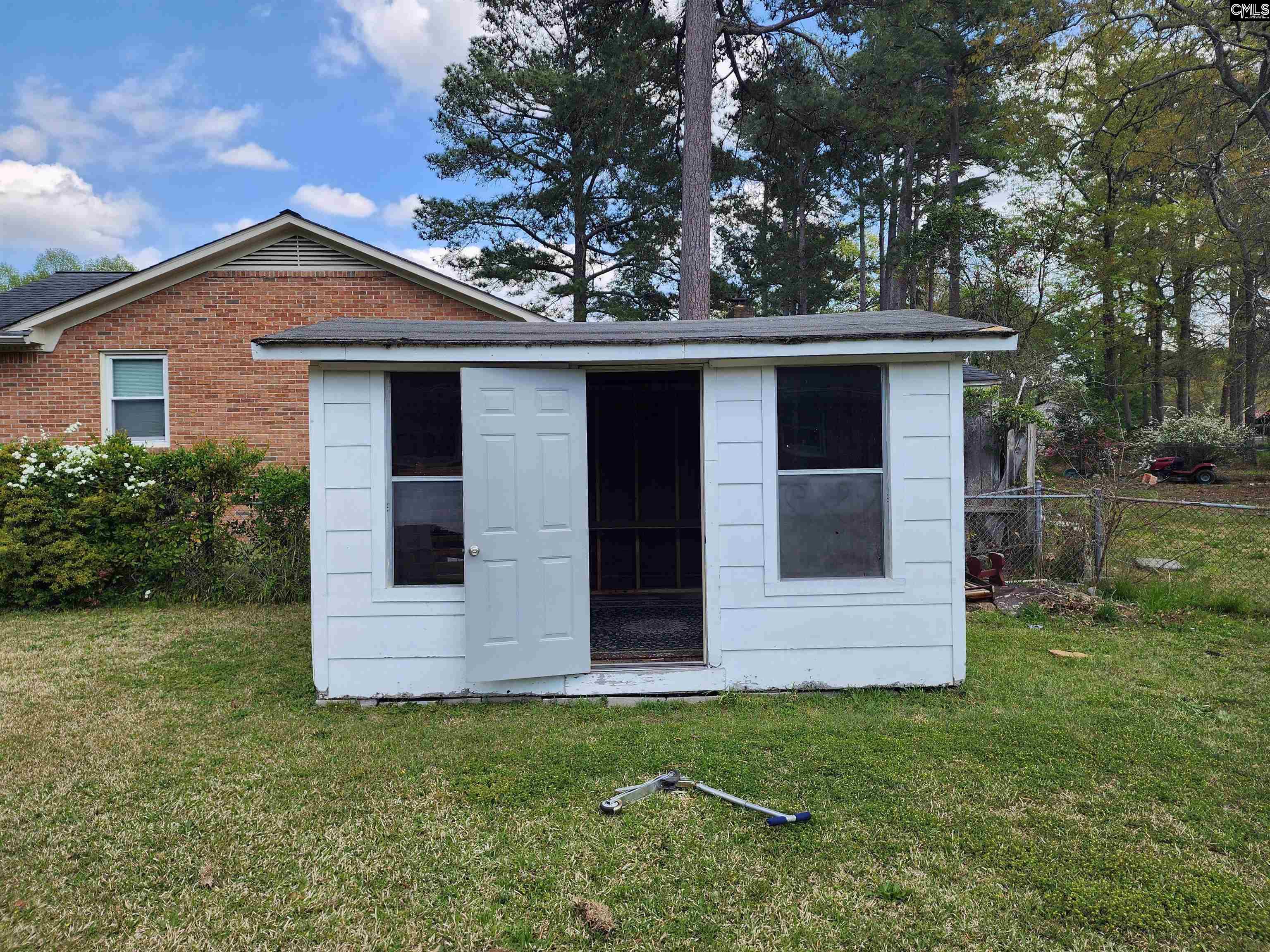 3213 Woodsen Circle West Columbia, SC 29170